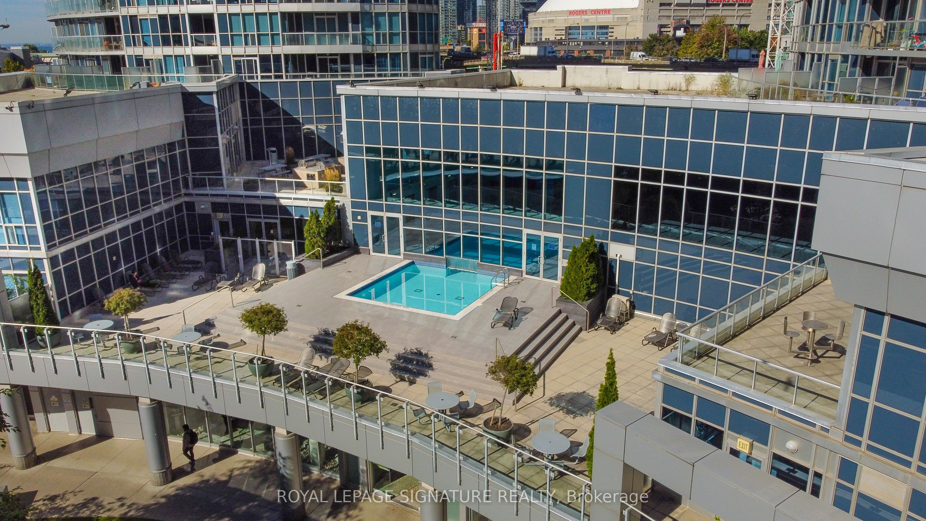 218 Queens Quay W 510 Property Photo 35