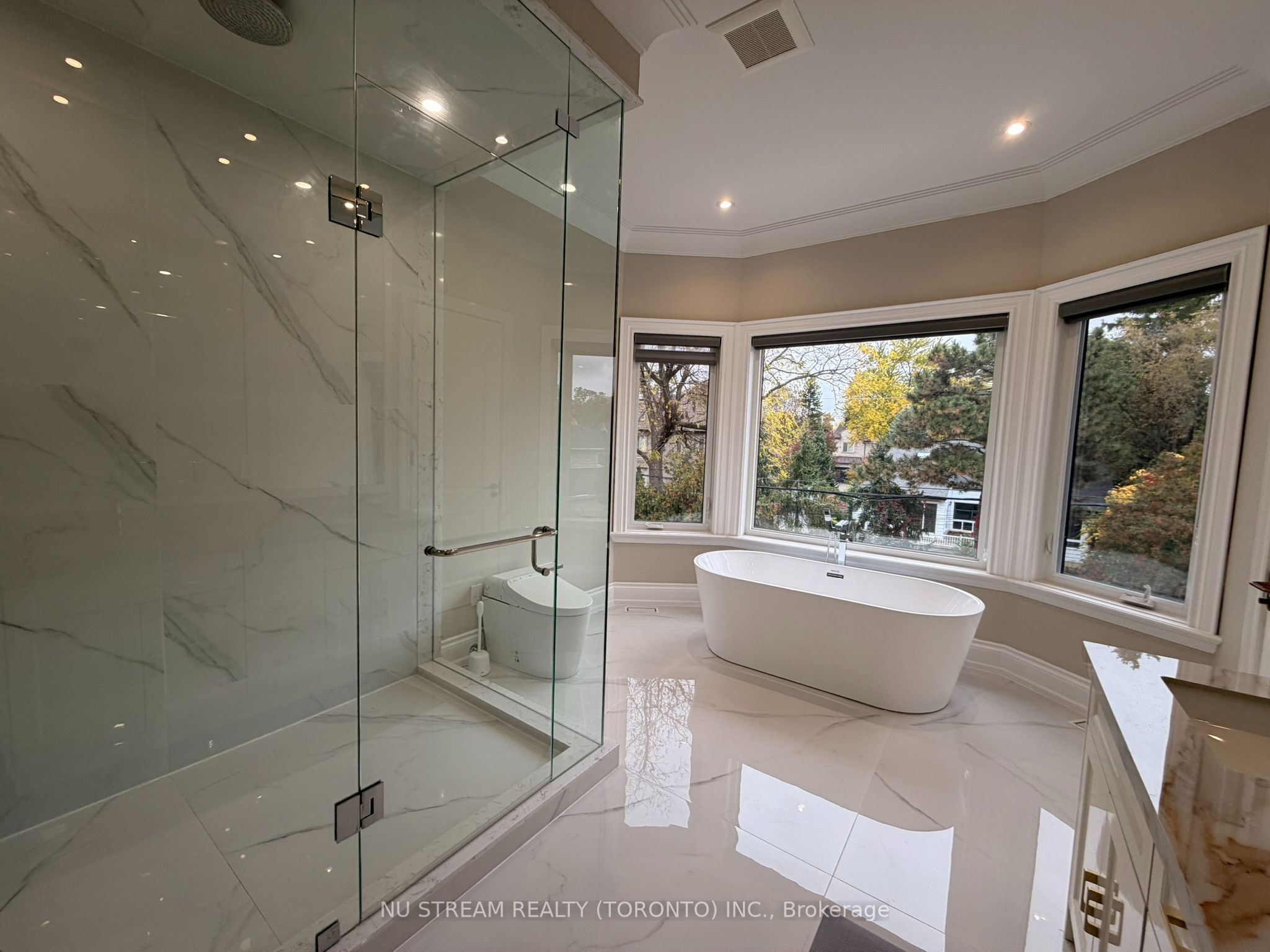 108 Abitibi Avenue Property Photo 21