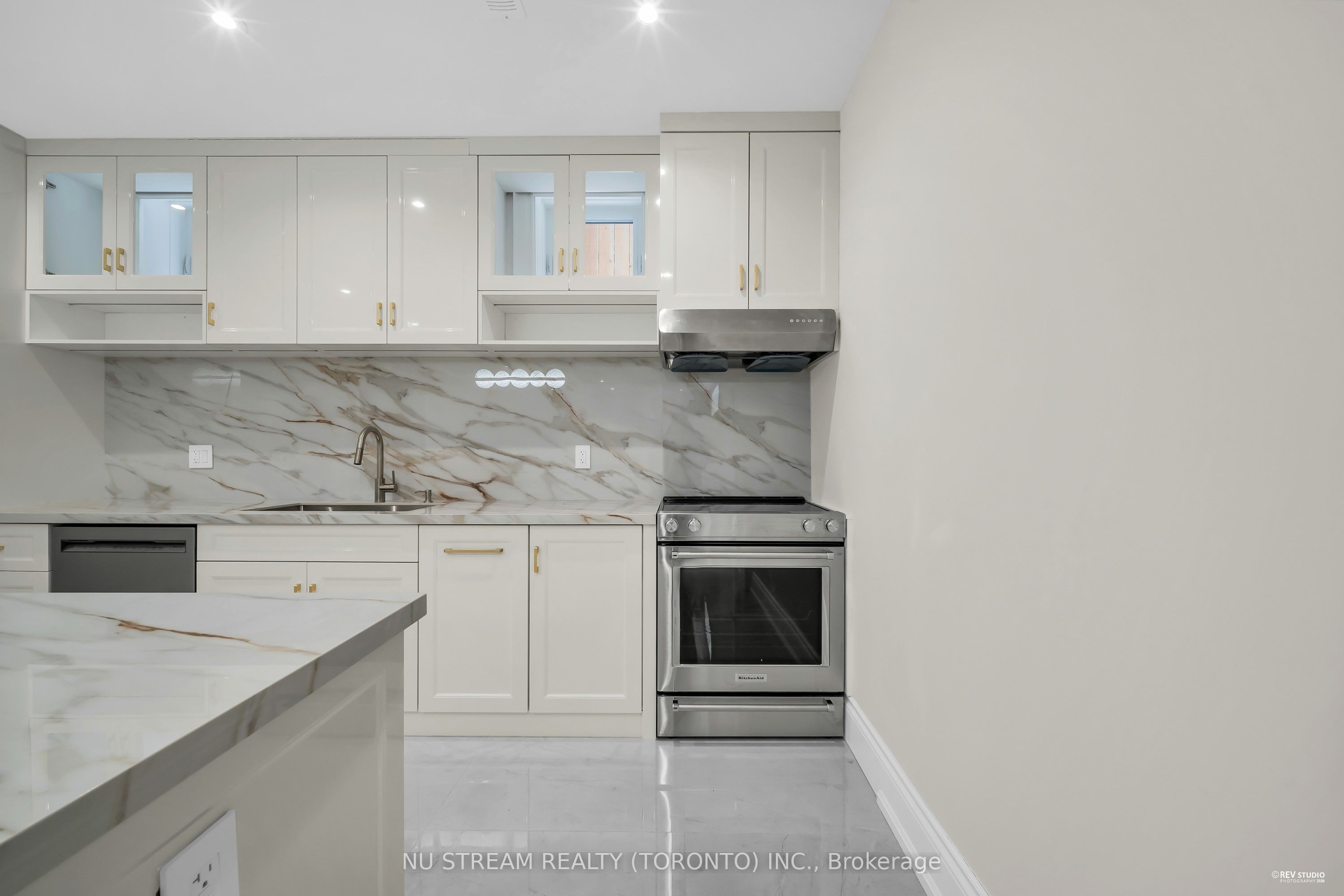 108 Abitibi Avenue Property Photo 42