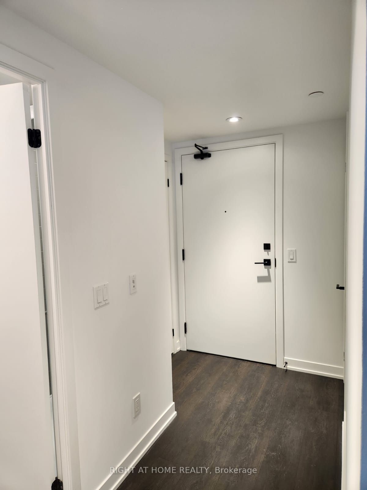 319 Jarvis Street 3207 Property Photo 14