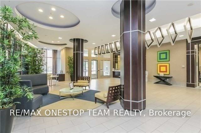 5793 Yonge Street 1803 Property Photo 2