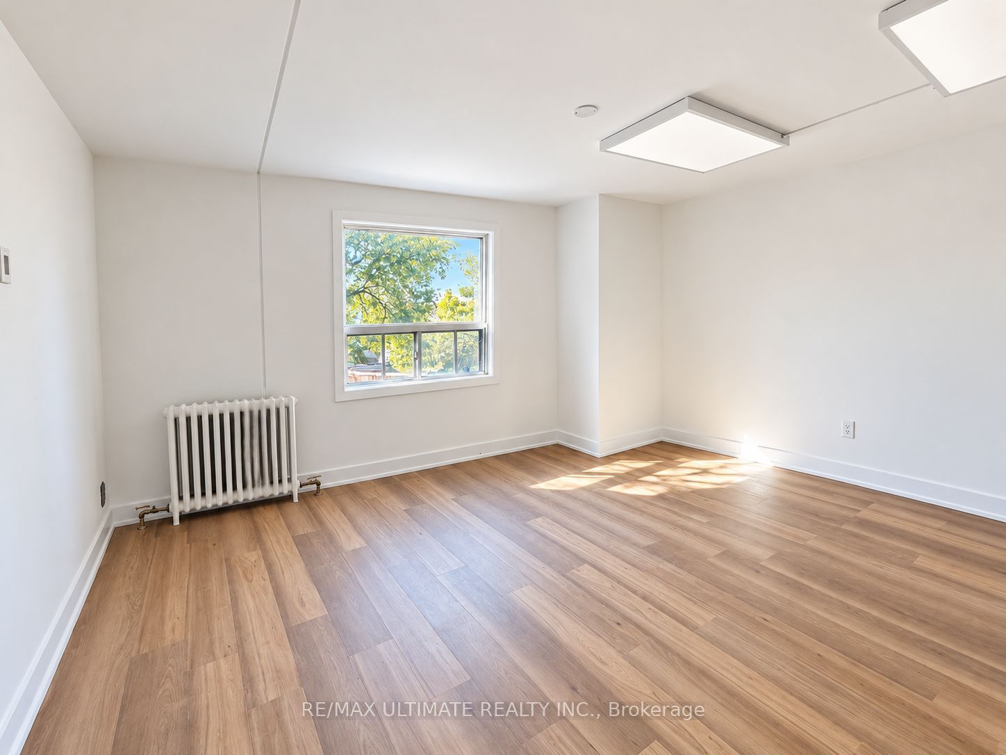 5310 Yonge Street 2nd Floor Property Photo 2