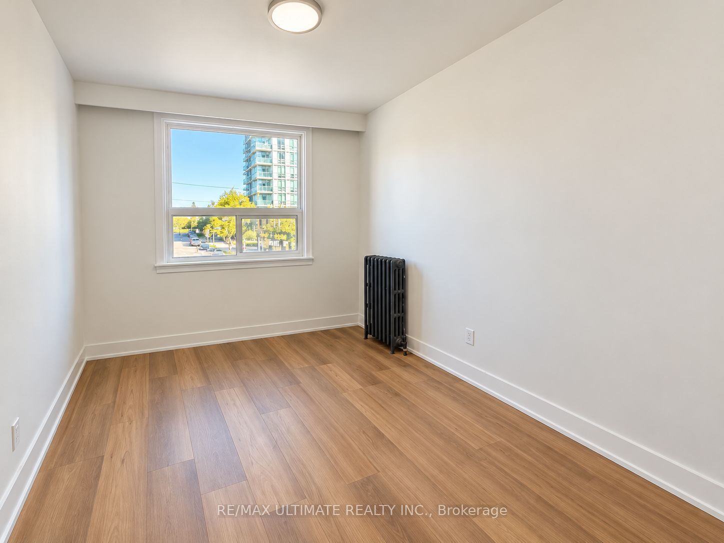5310 Yonge Street 2nd Floor Property Photo 4
