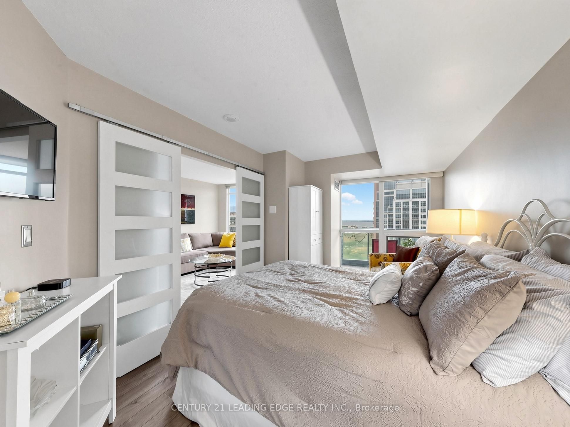 600 Fleet Street 2508 Property Photo 19