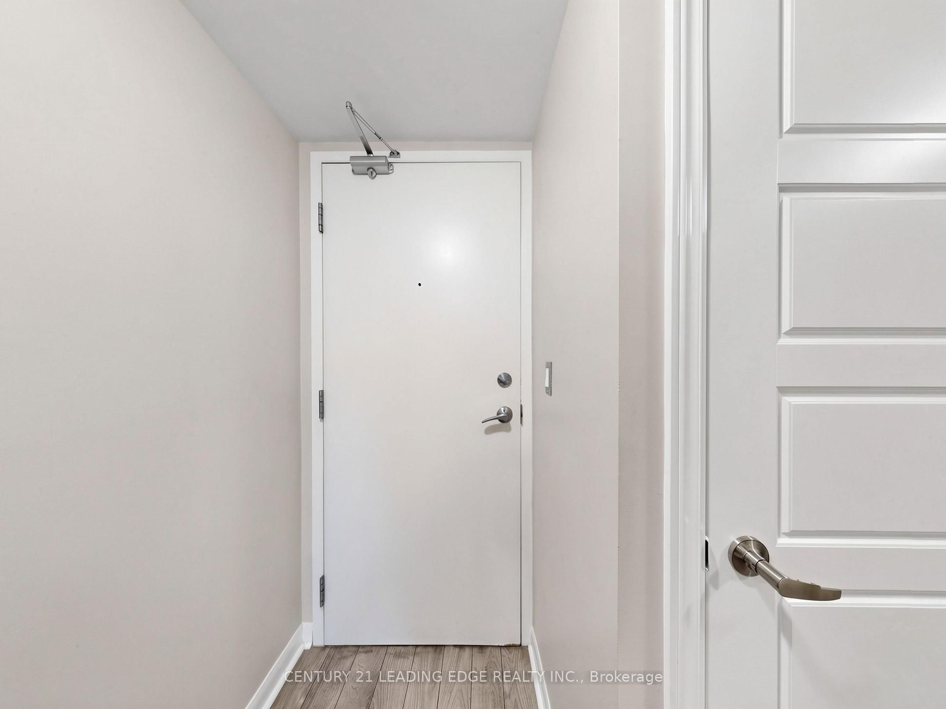 600 Fleet Street 2508 Property Photo 25