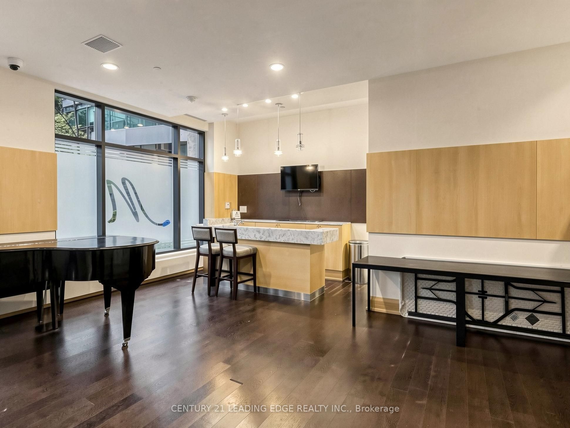 600 Fleet Street 2508 Property Photo 42