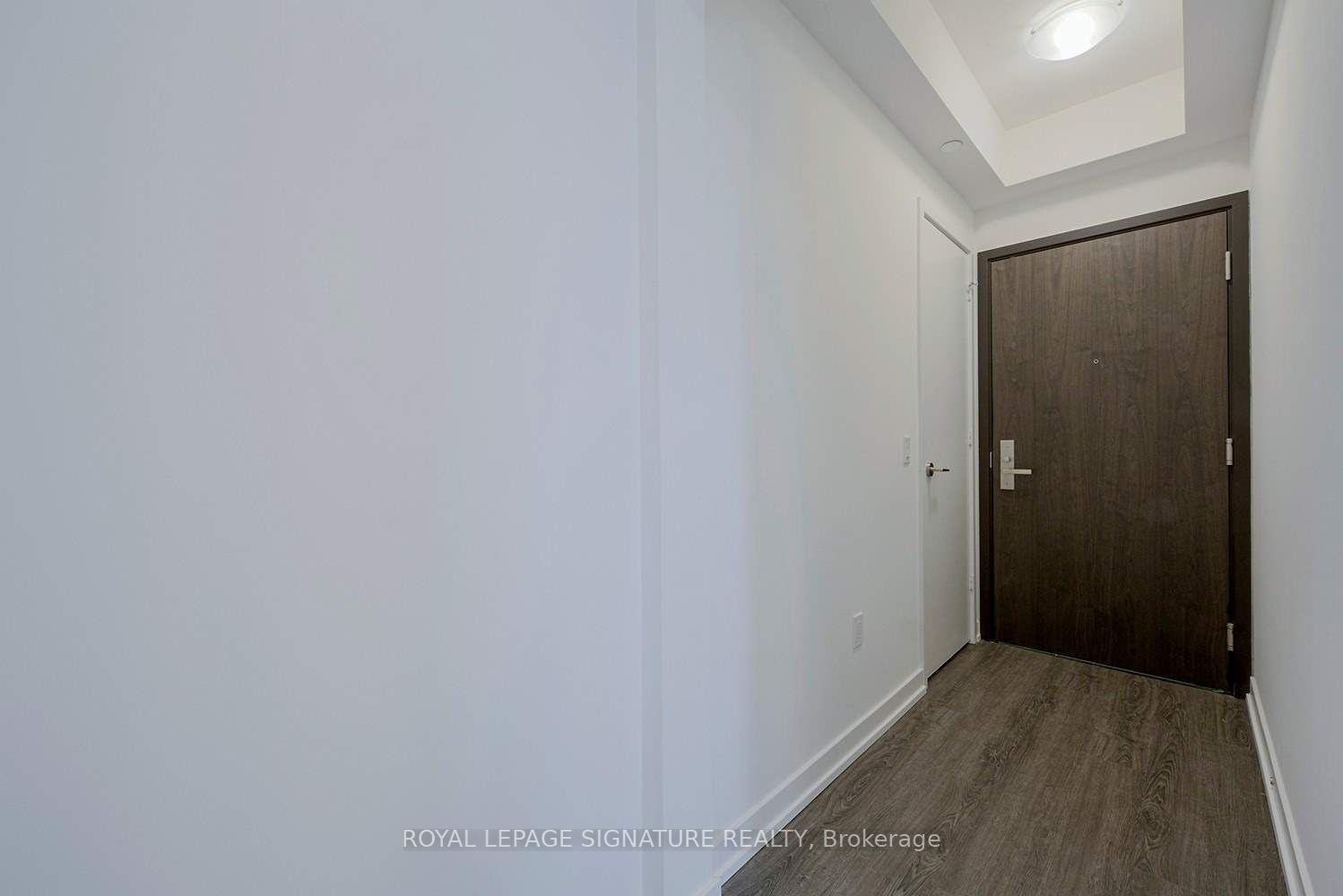 1 Yorkville Avenue 4308 Property Photo 5