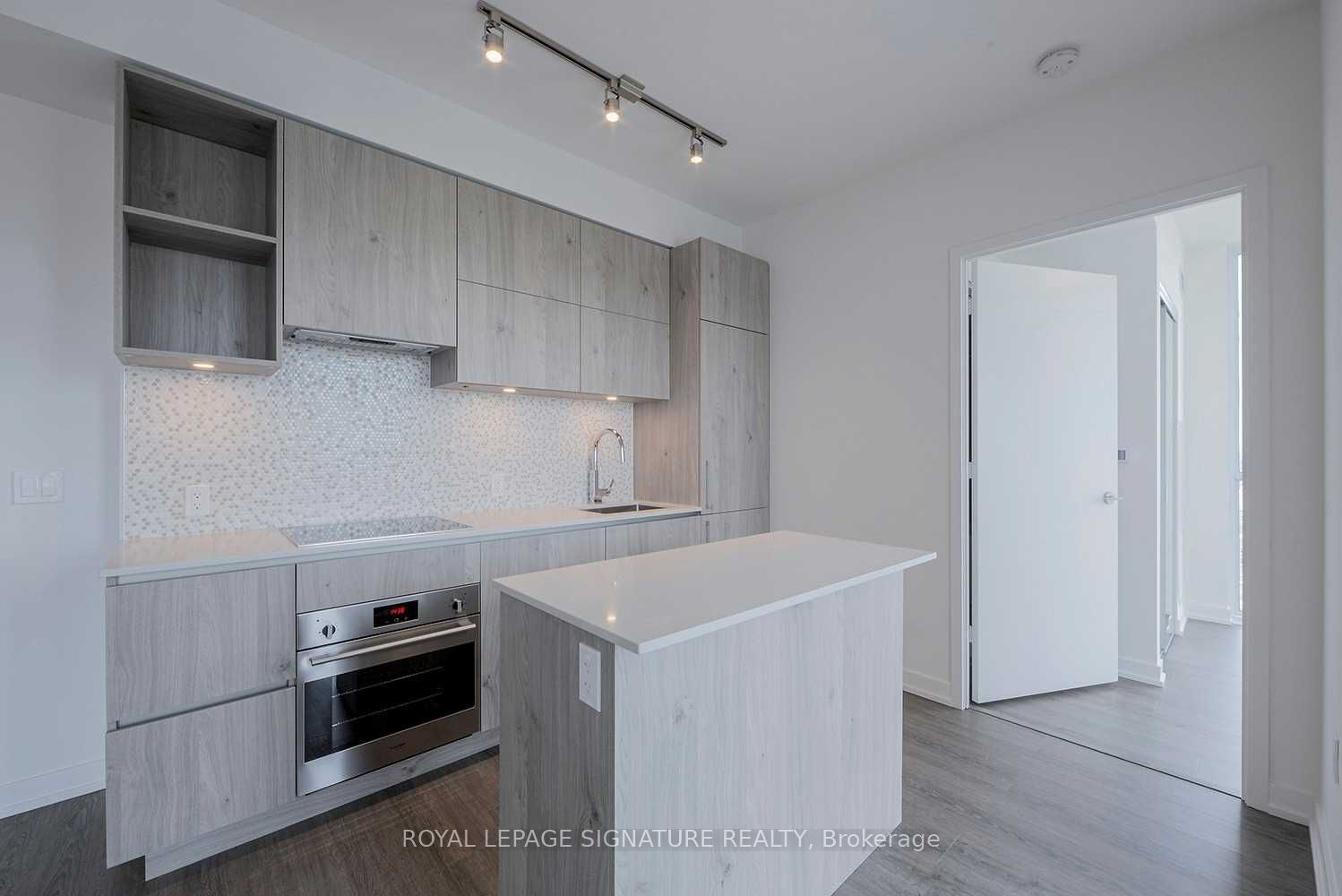 1 Yorkville Avenue 4308 Property Photo 16