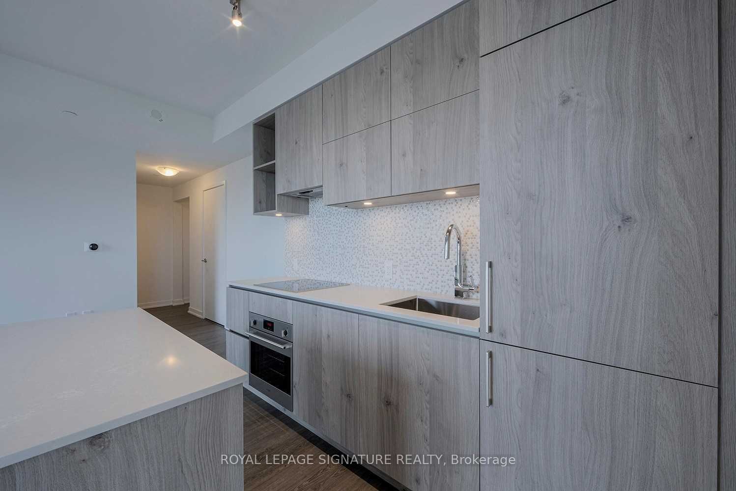 1 Yorkville Avenue 4308 Property Photo 19