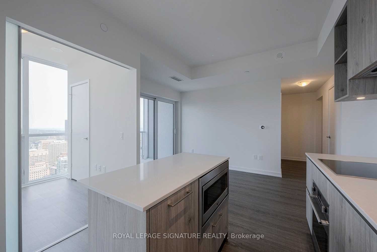 1 Yorkville Avenue 4308 Property Photo 20