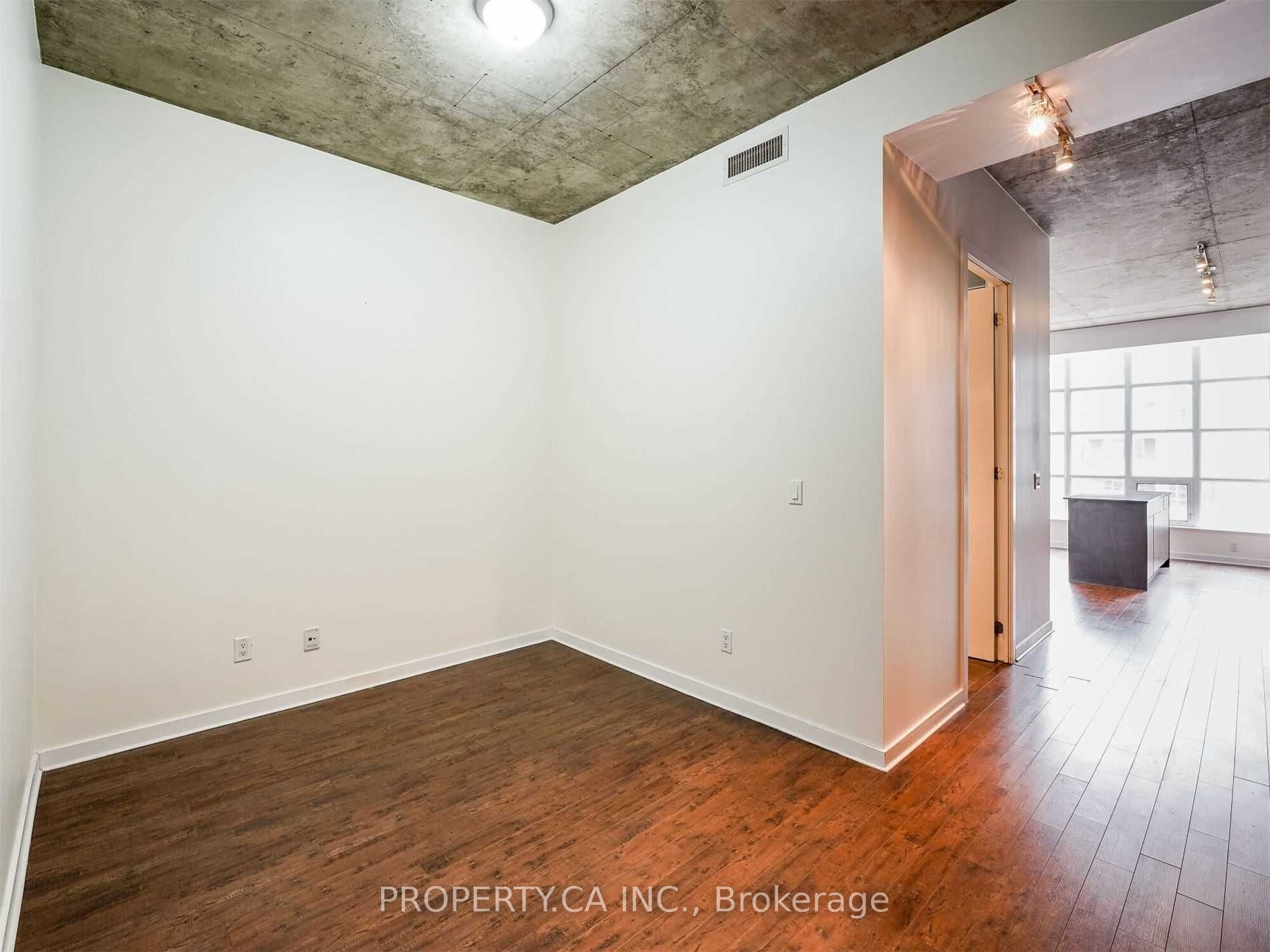 19 Brant Street 509 Property Photo 12