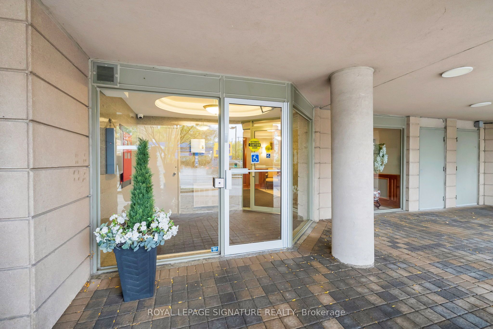 800 Spadina Road 301 Property Photo 7