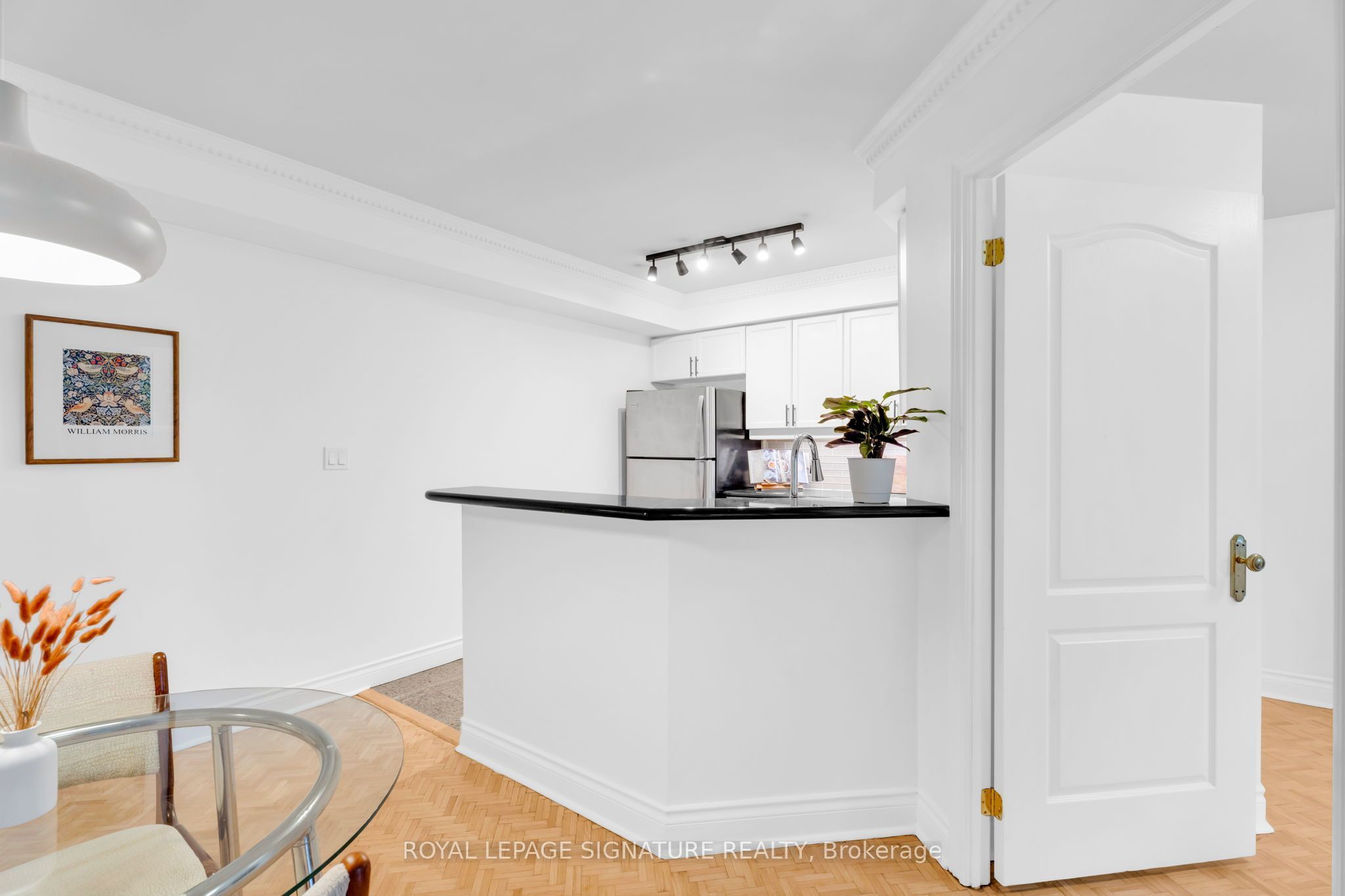 800 Spadina Road 301 Property Photo 11