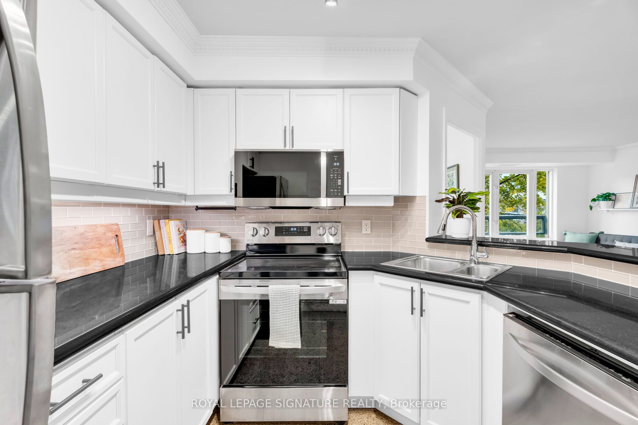 800 Spadina Road 301 Property Photo 16