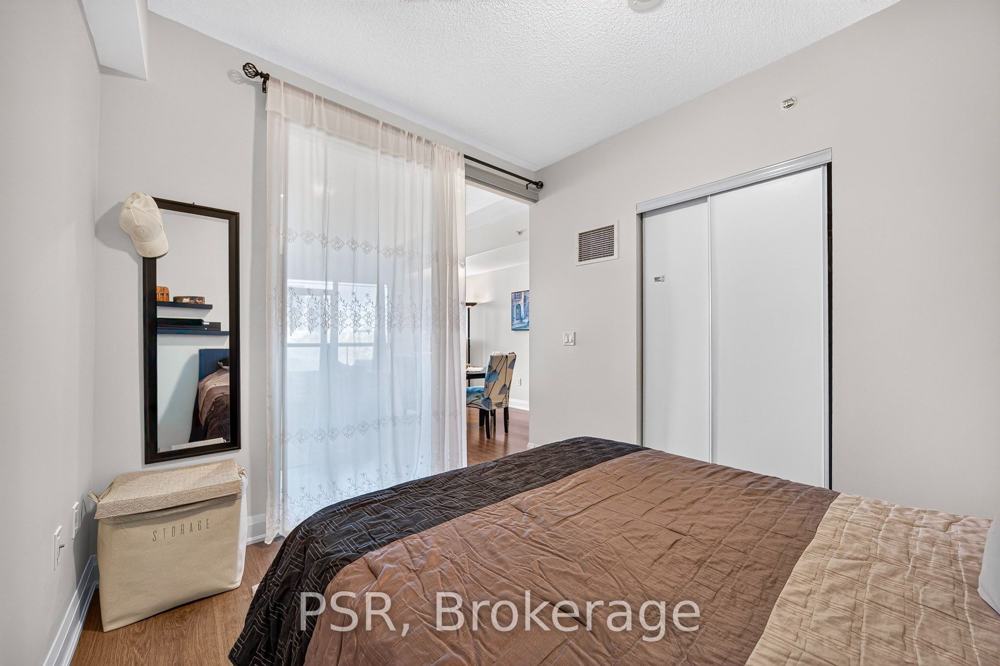 160 Vanderhoof Avenue 403 Property Photo 10