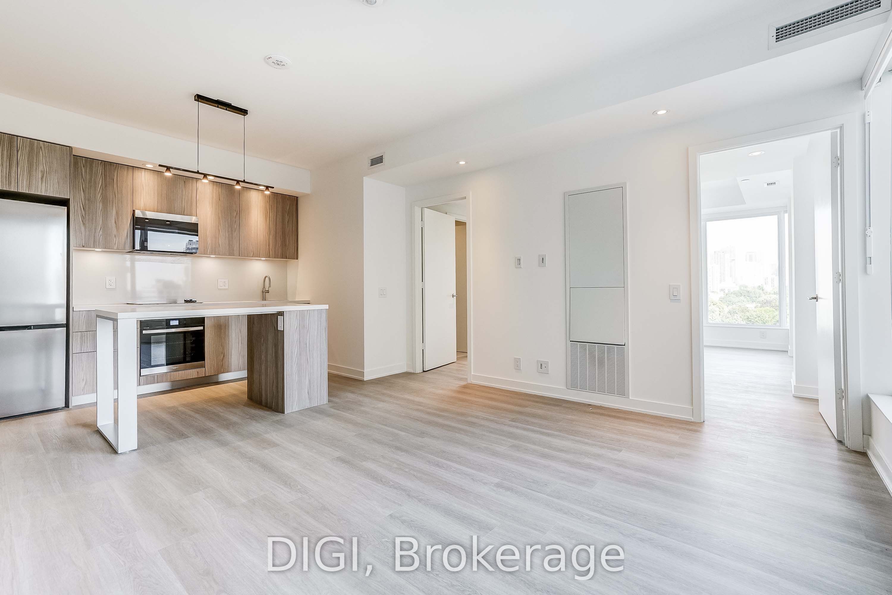 120 Ontario Street Q1218 Property Photo 10