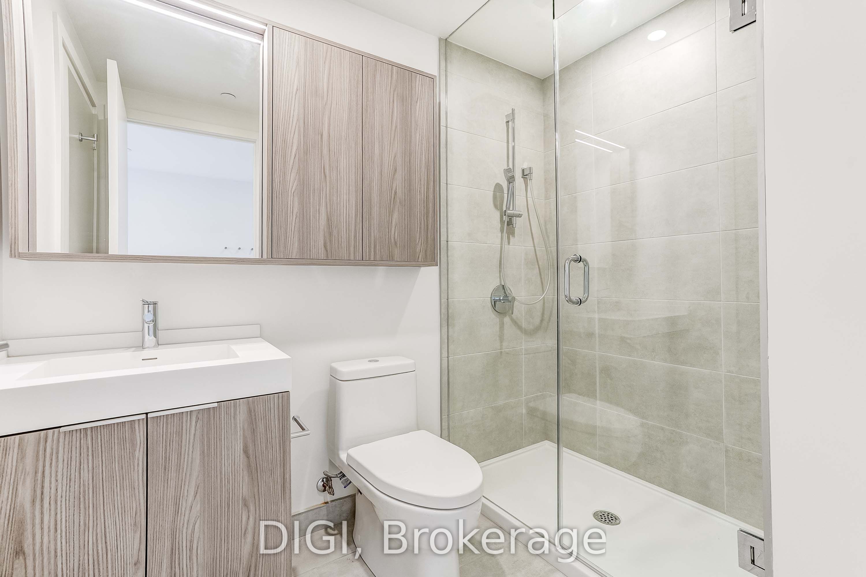 120 Ontario Street Q1215 Property Photo 12