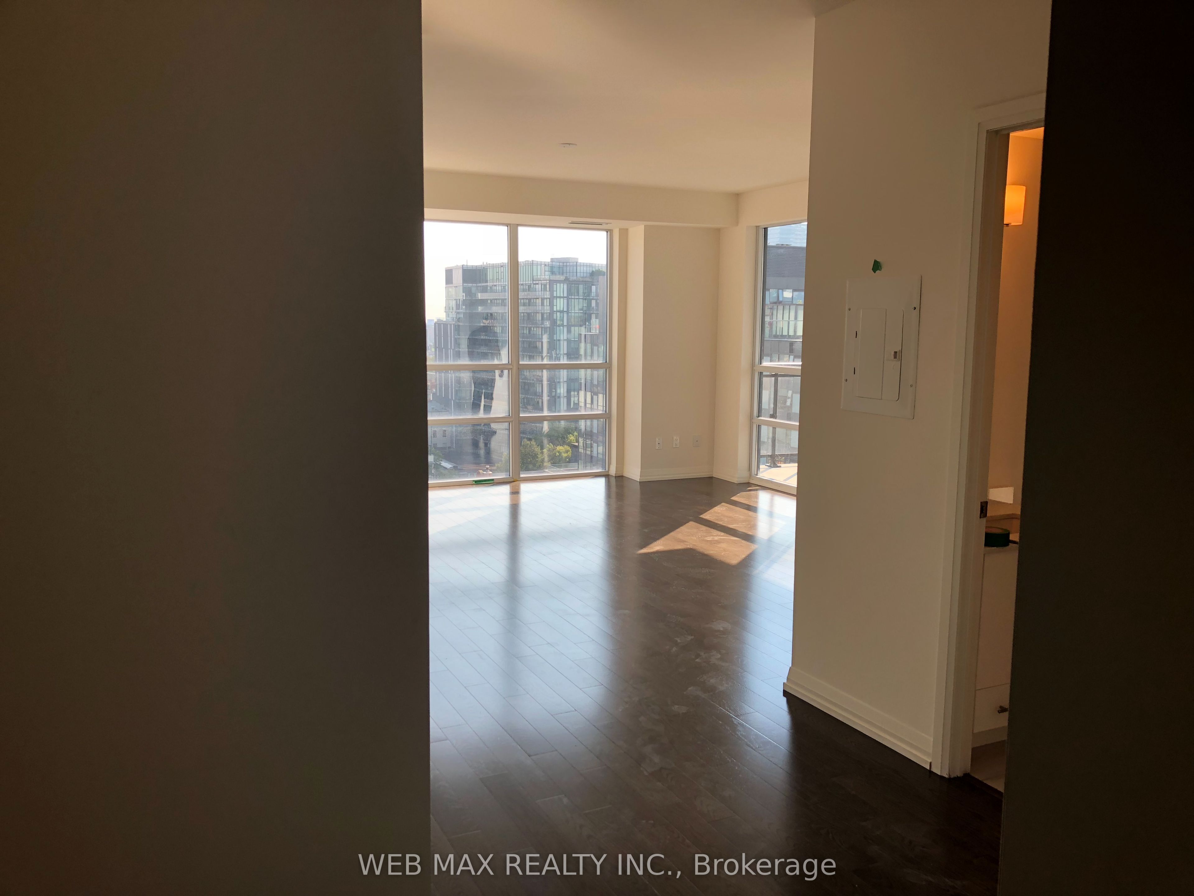 460 Adelaide Street E 1528 Property Photo 1
