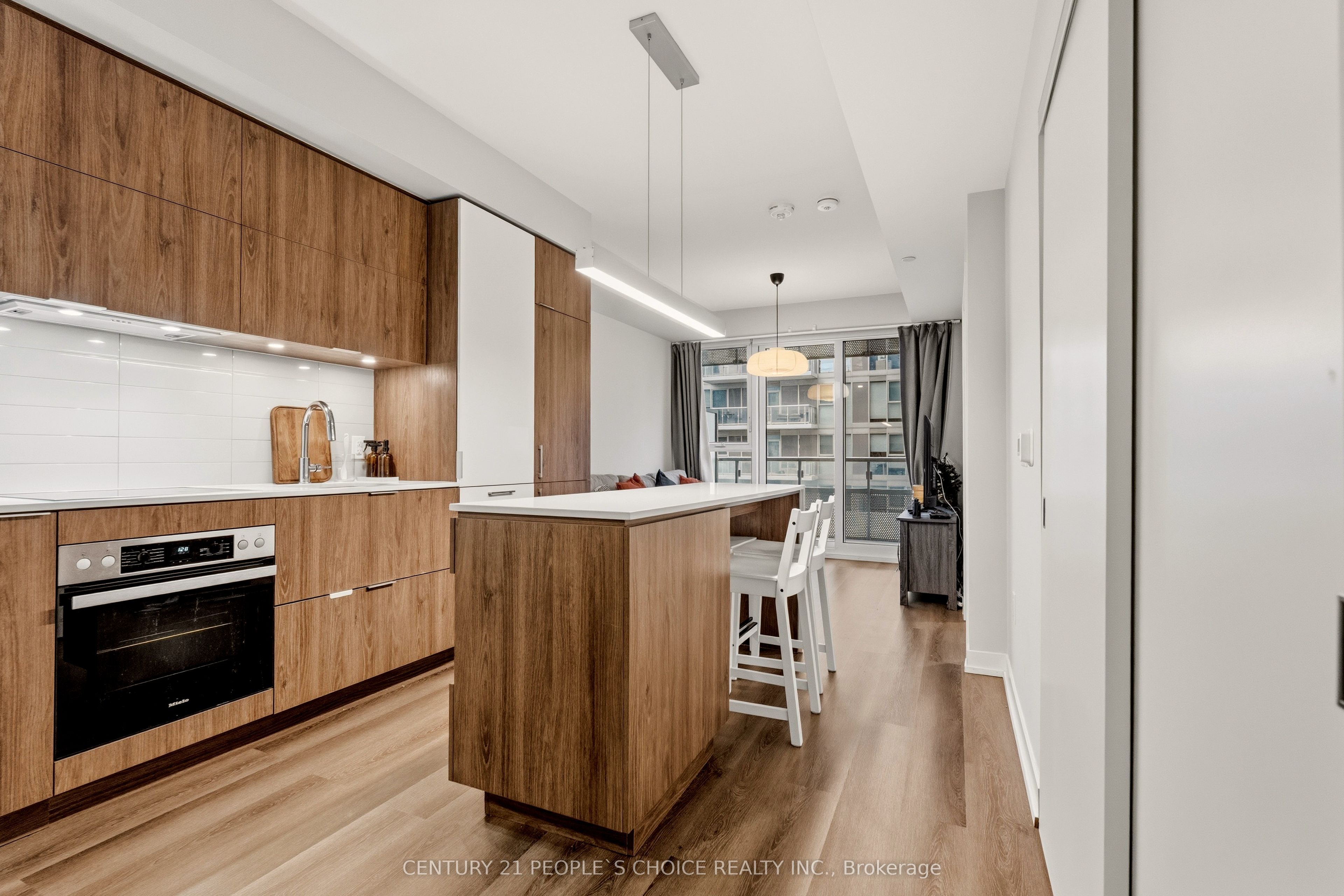 15 Lower Jarvis Street 817 Property Photo 2