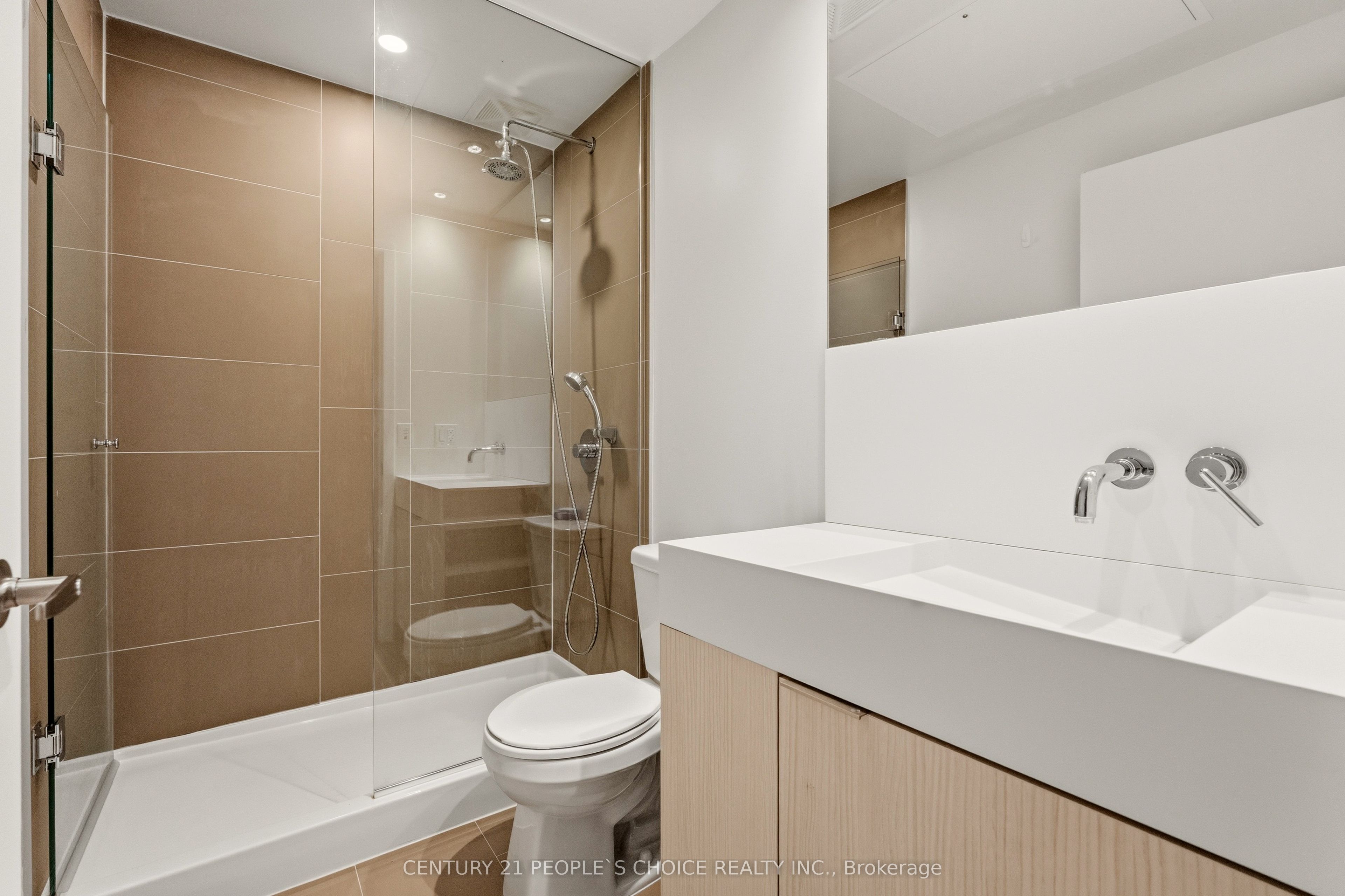 15 Lower Jarvis Street 817 Property Photo 9