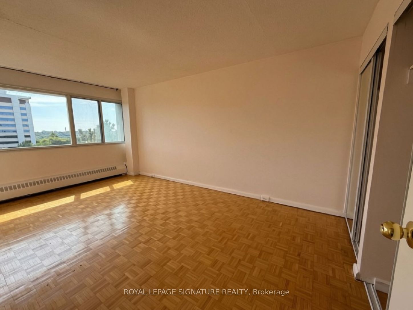 715 Don Mills Road 607 Property Photo 7