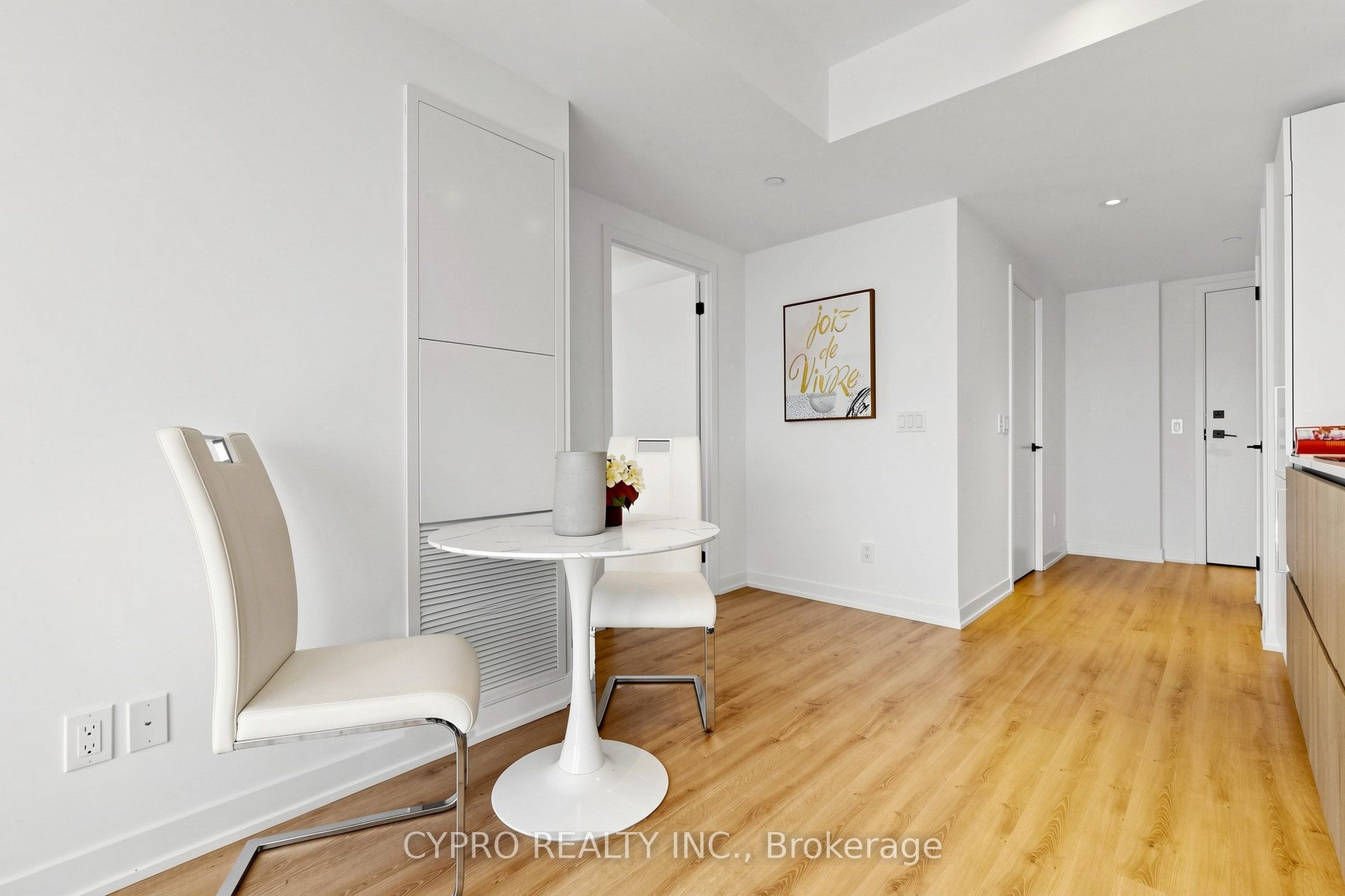 319 Jarvis Street 3802 Property Photo 9