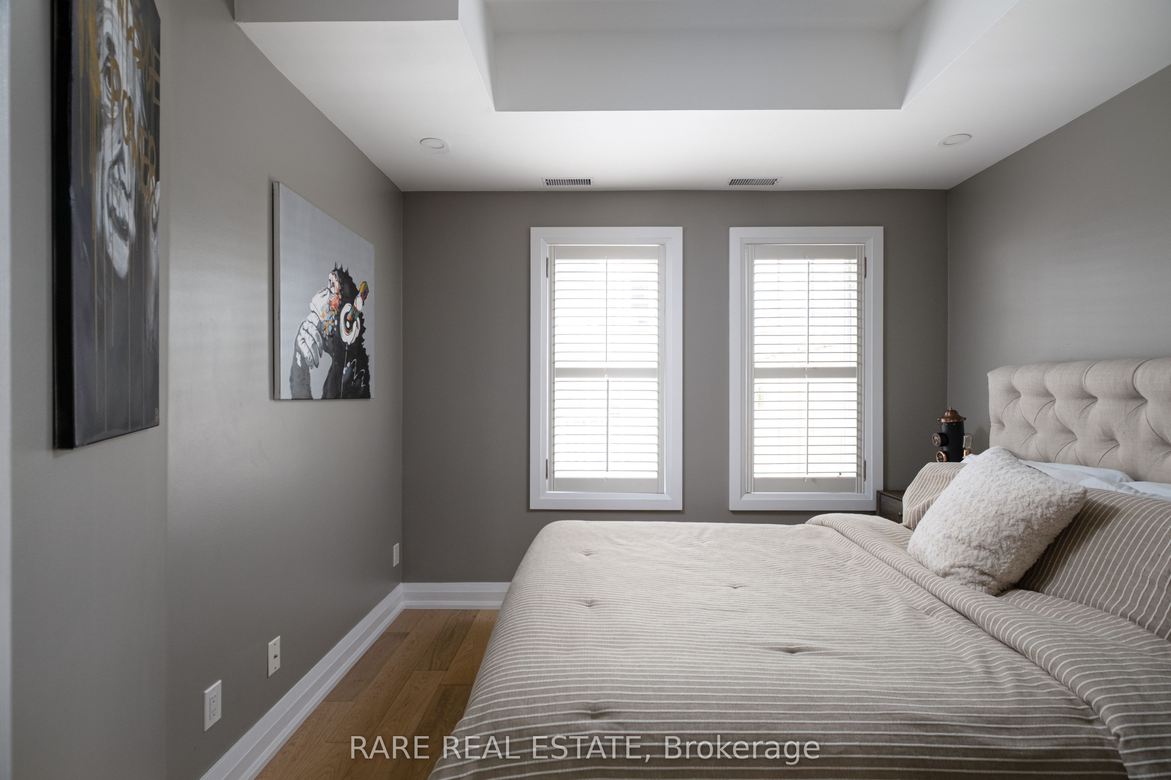 11 Niagara Street 21 Property Photo 19
