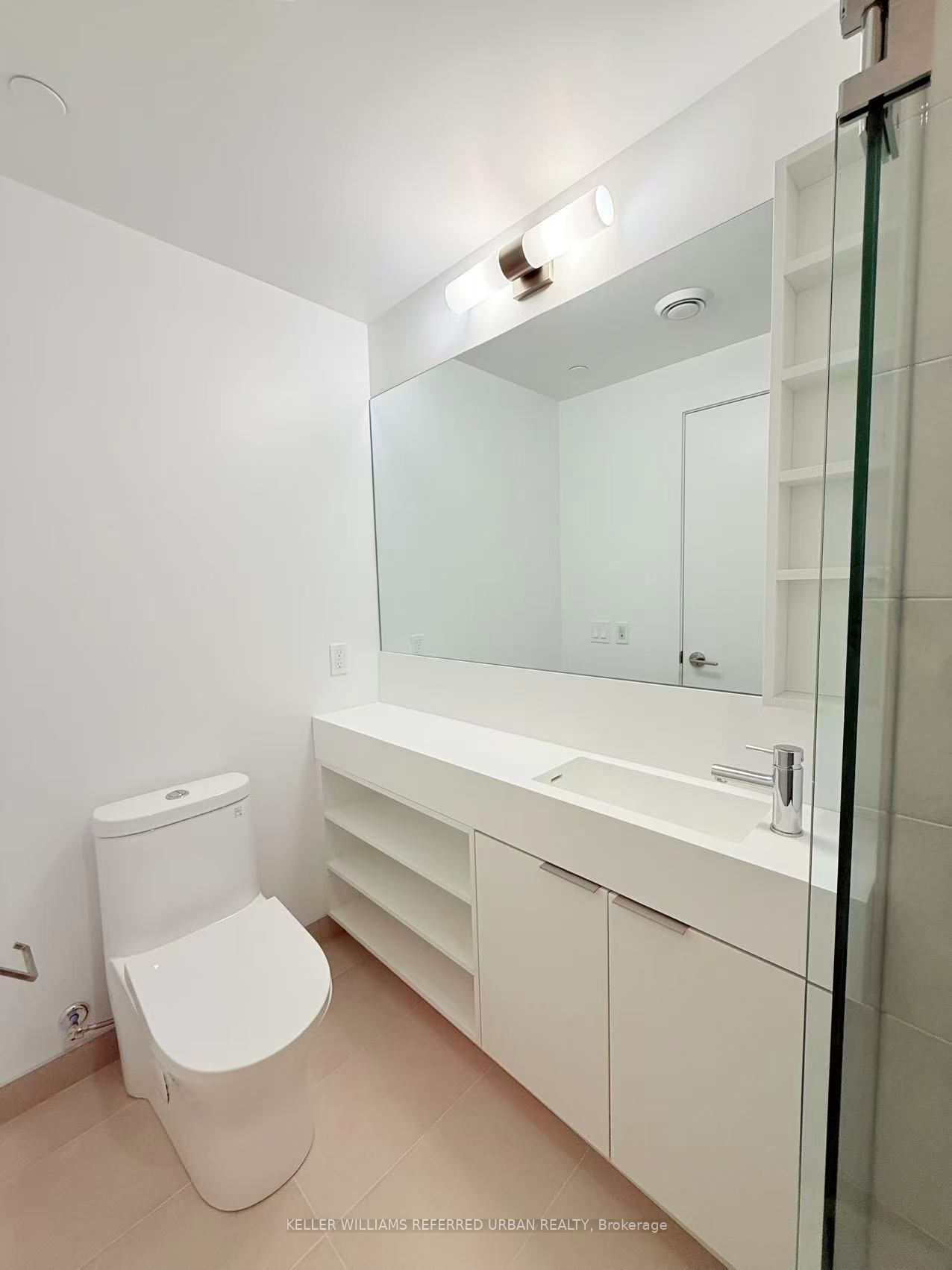 8 Wellesley Street W 3308 Property Photo 8