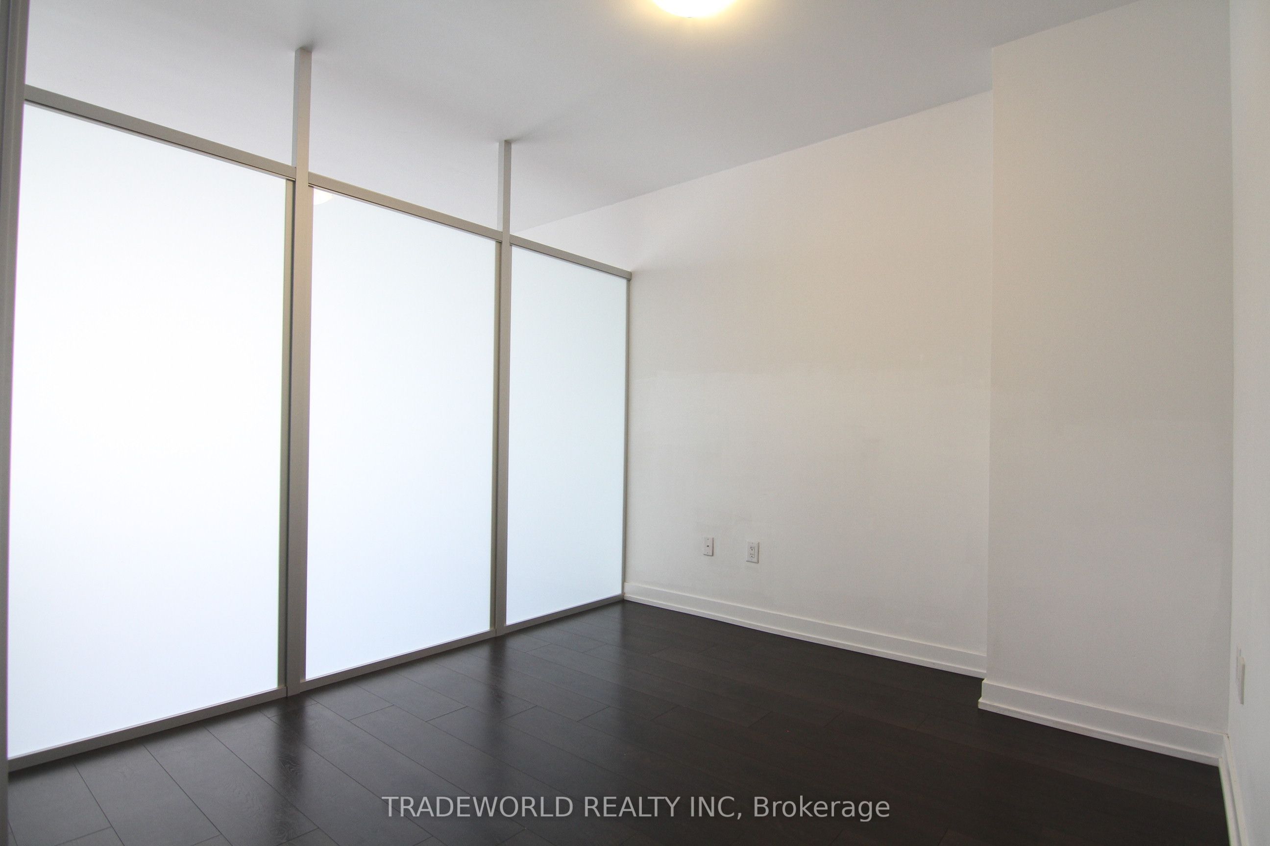 426 University Avenue 2801 Property Photo 11