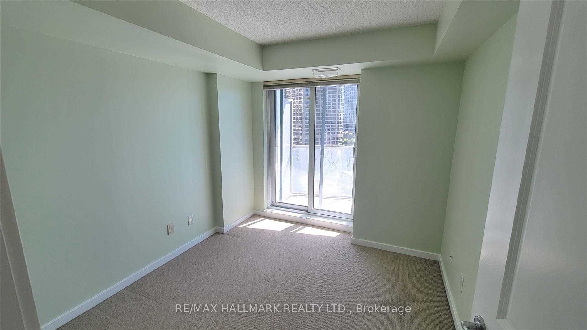 8 York Street 1206 Property Photo 14