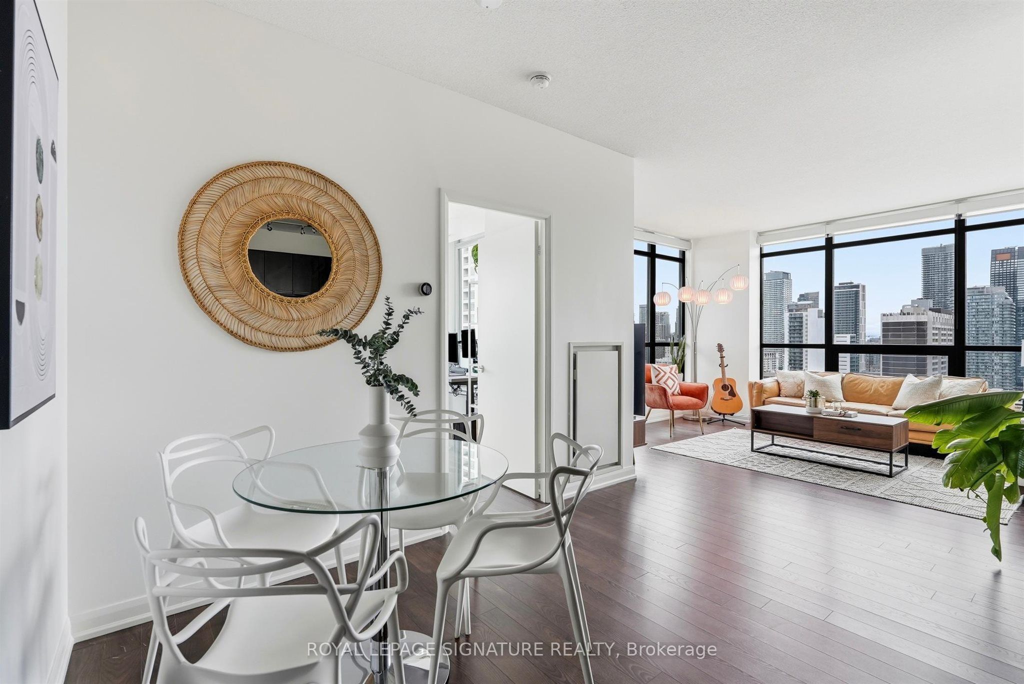 500 Sherbourne Street 2009 Property Photo 7