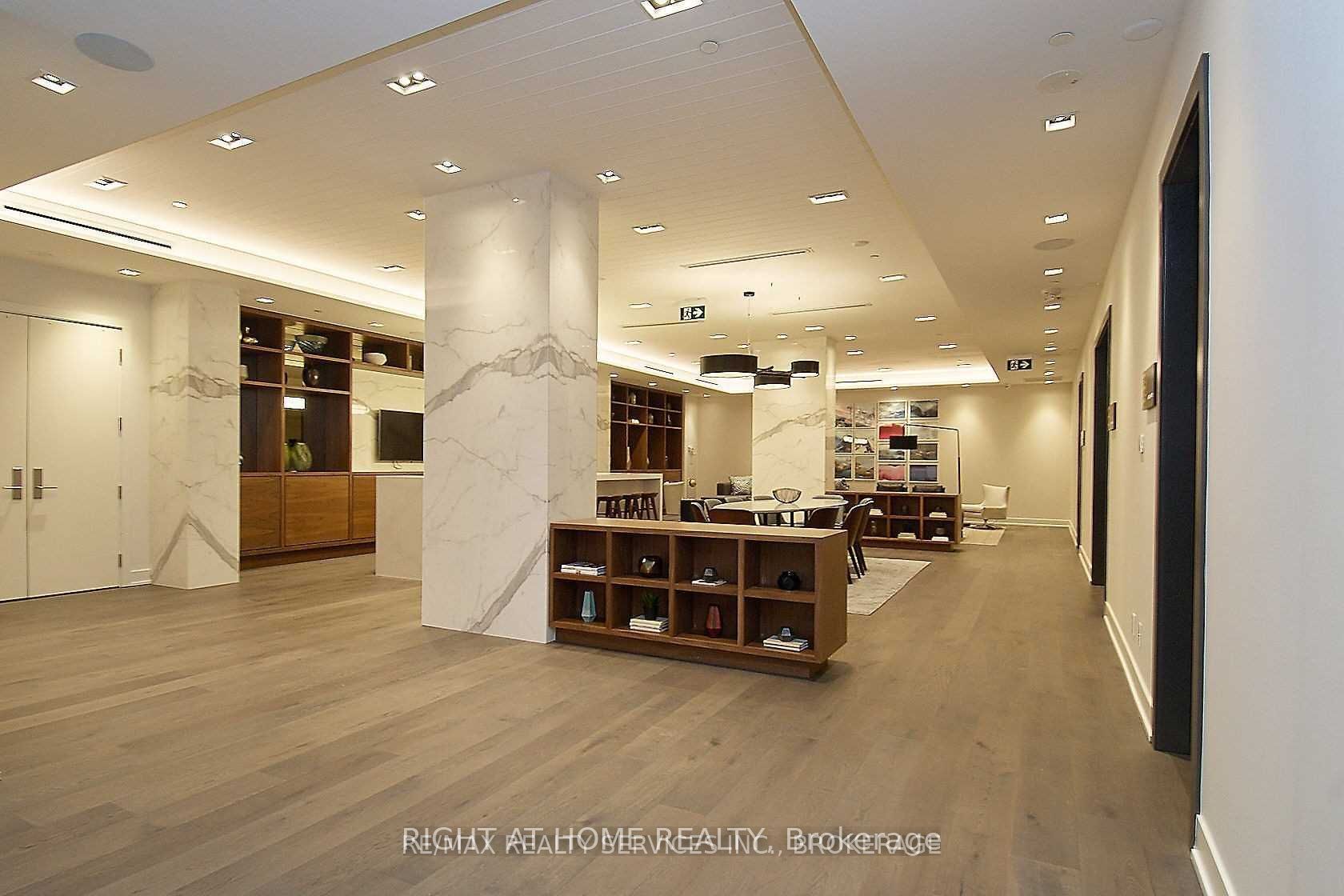 55 Merchants Wharf 519 Property Photo 14