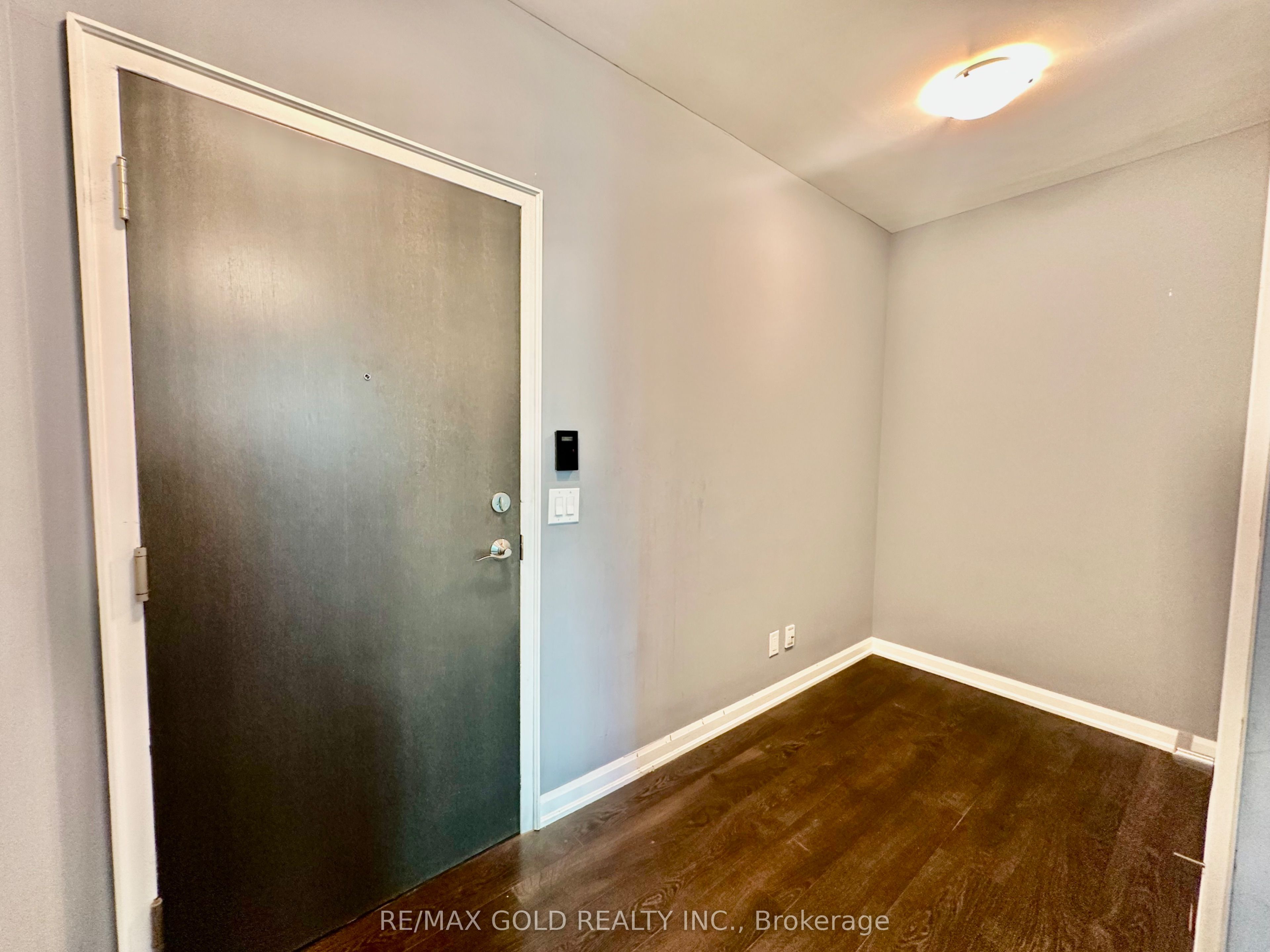 11 Bogert Avenue 702 Property Photo 2