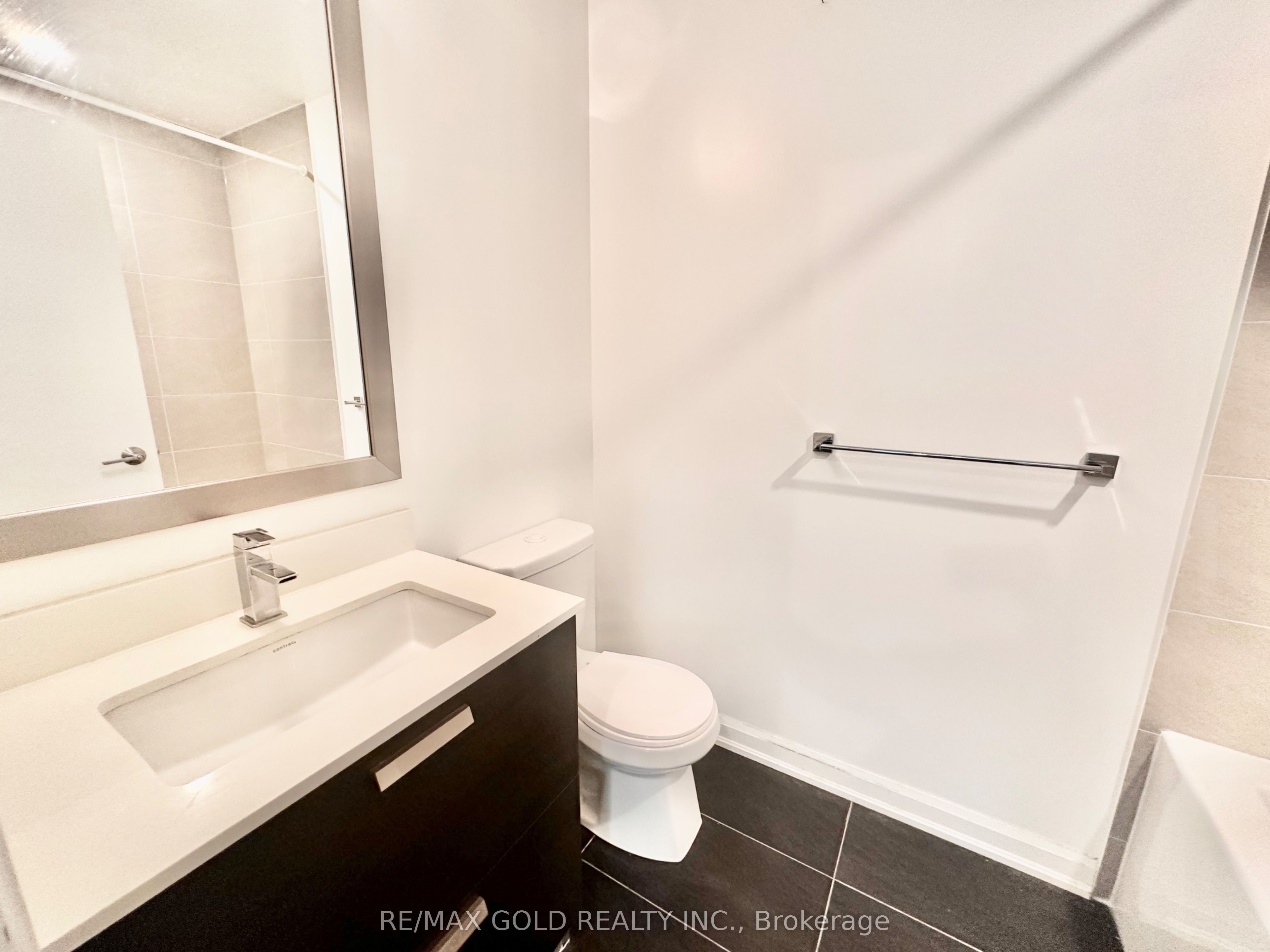 11 Bogert Avenue 702 Property Photo 17