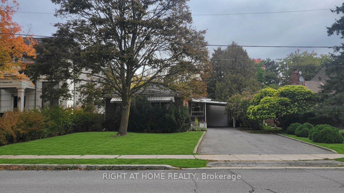 183 Maxome Avenue Property Photo 1