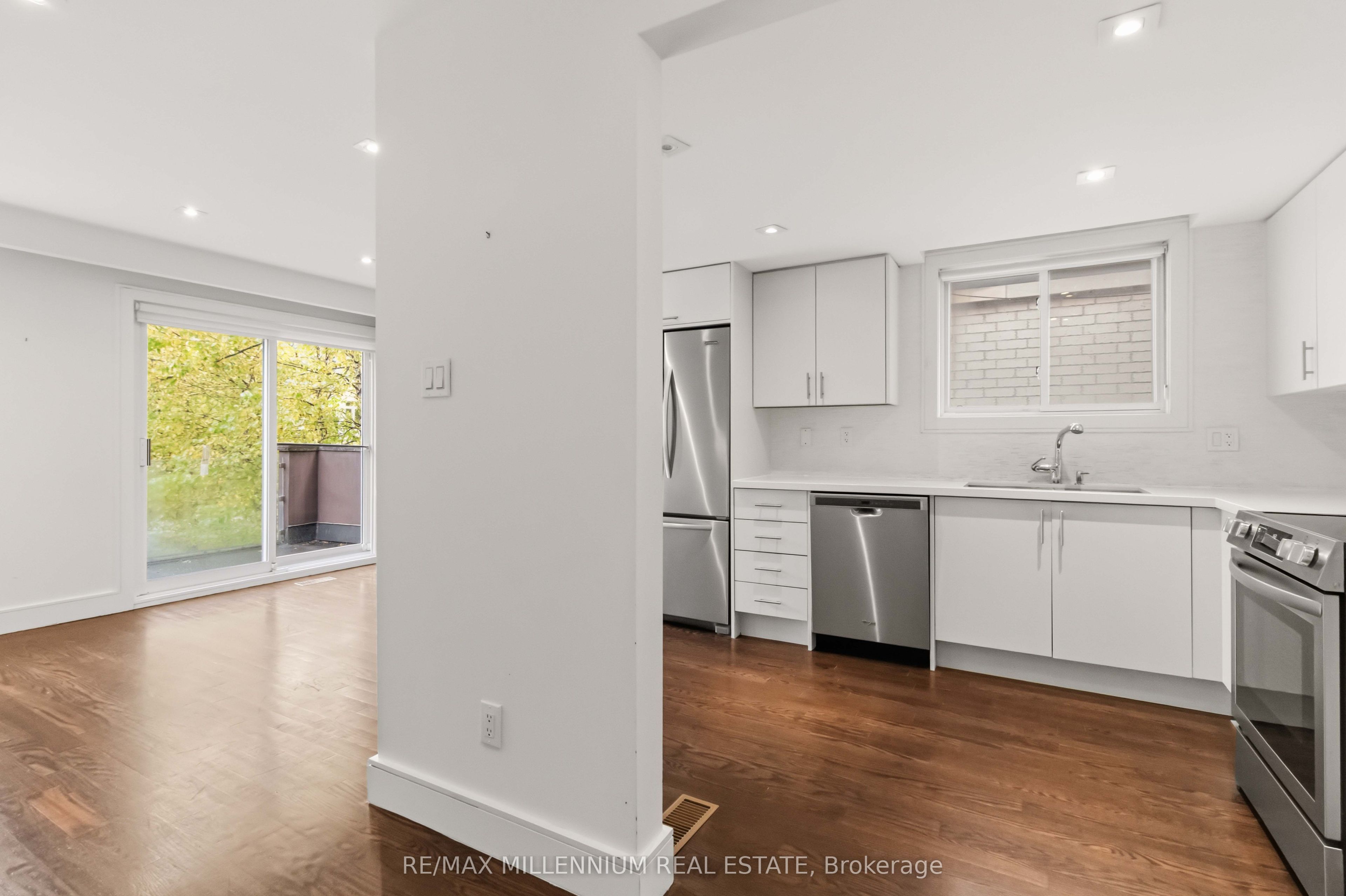 65 Castlefield Avenue Property Photo 18