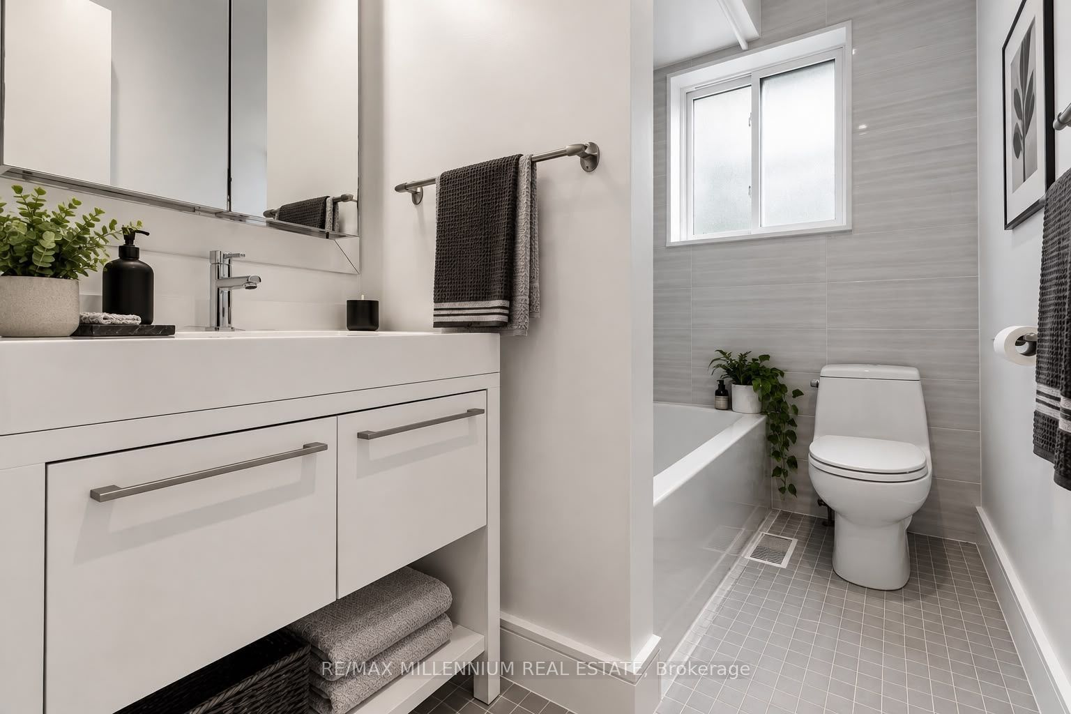 65 Castlefield Avenue Property Photo 38