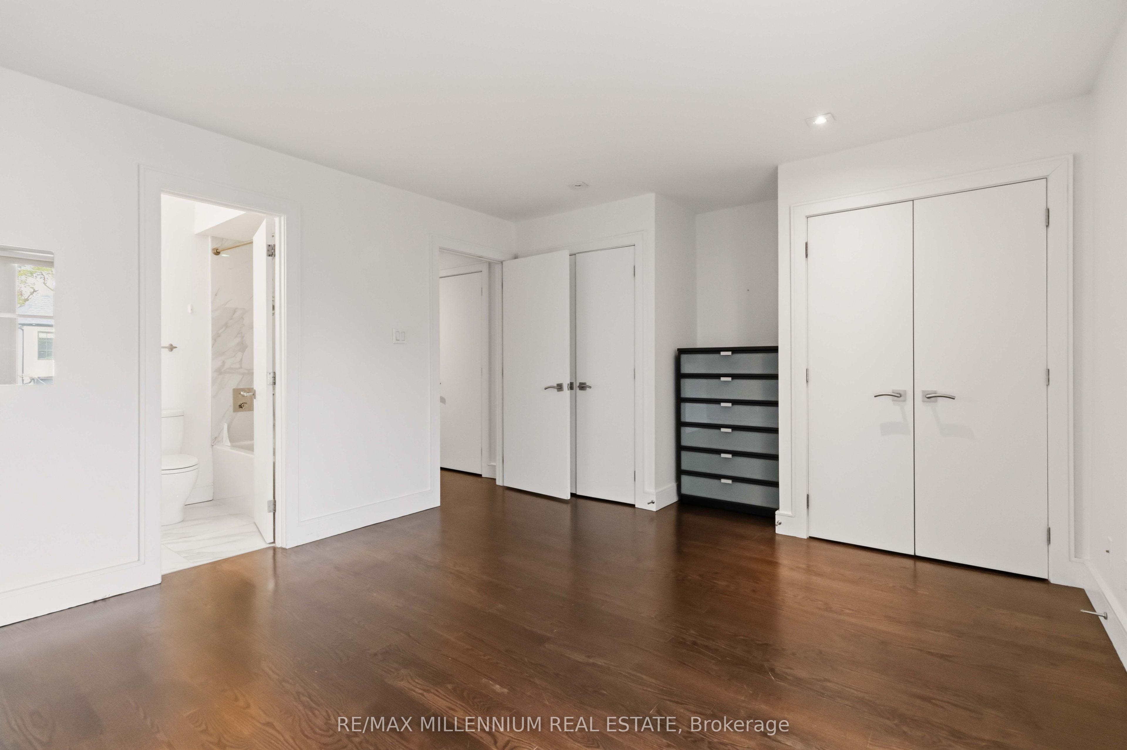 65 Castlefield Avenue Property Photo 41