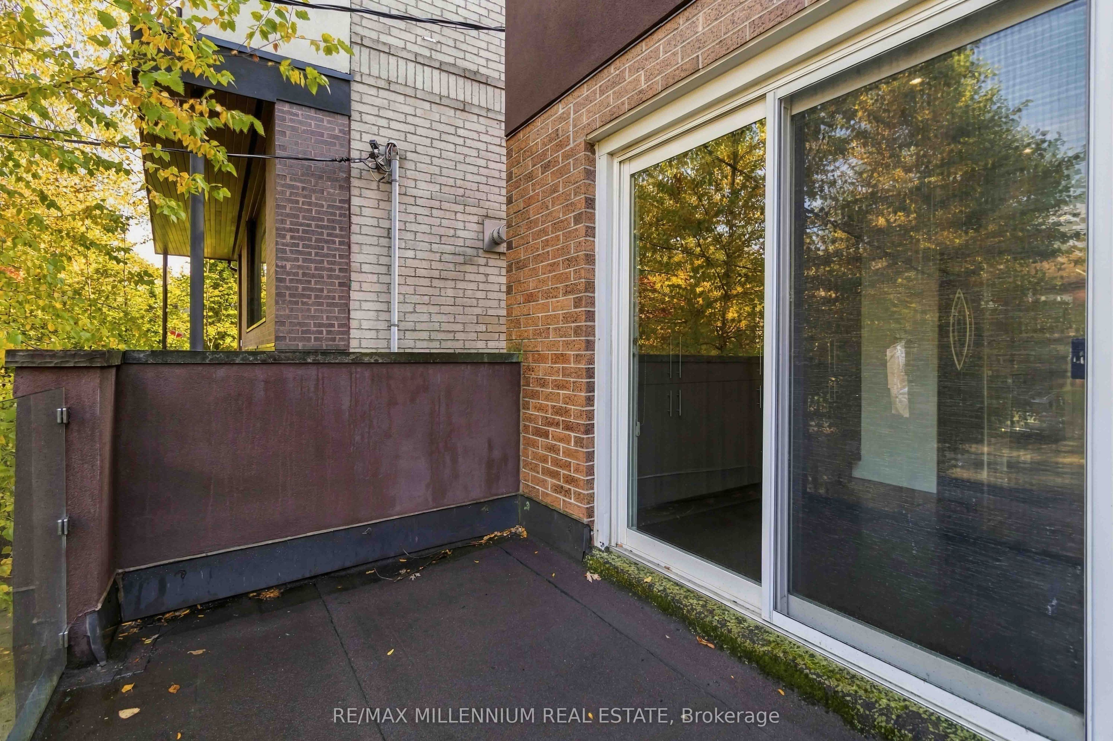 65 Castlefield Avenue Property Photo 46