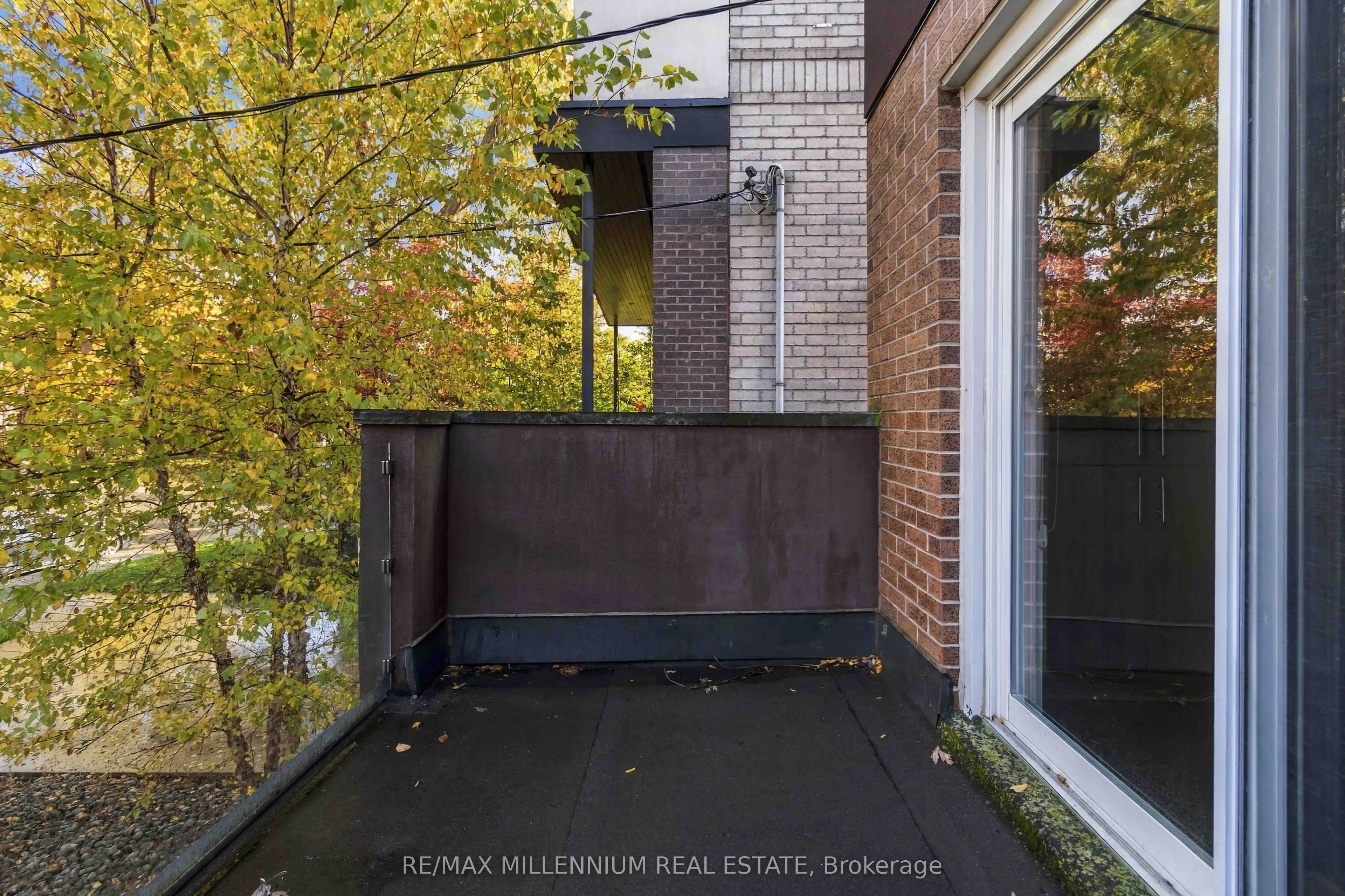 65 Castlefield Avenue Property Photo 47