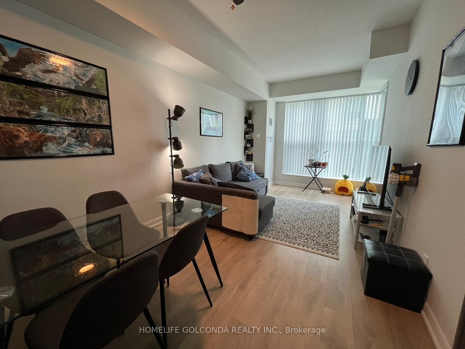 5168 Yonge Street 102 Property Photo 1