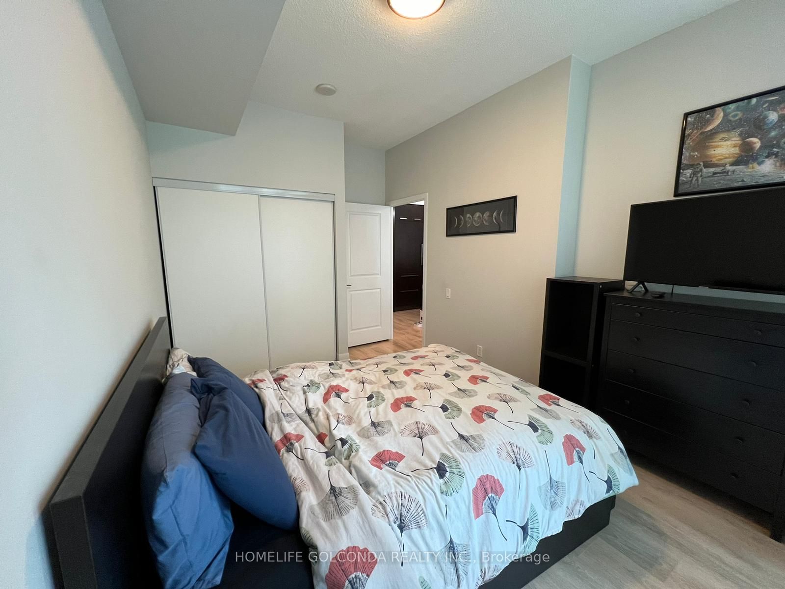 5168 Yonge Street 102 Property Photo 8