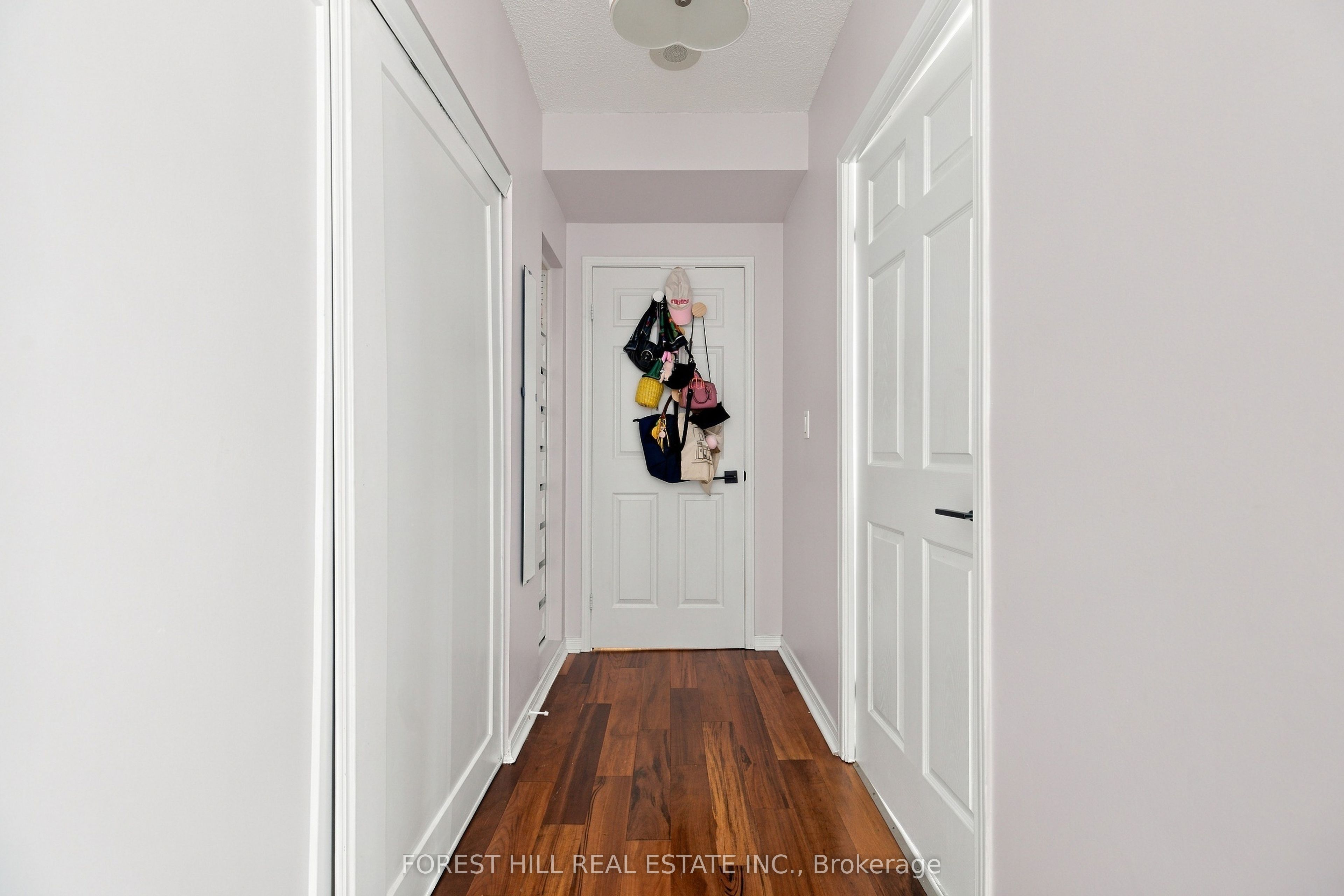 109 Front Street E 229 Property Photo 14