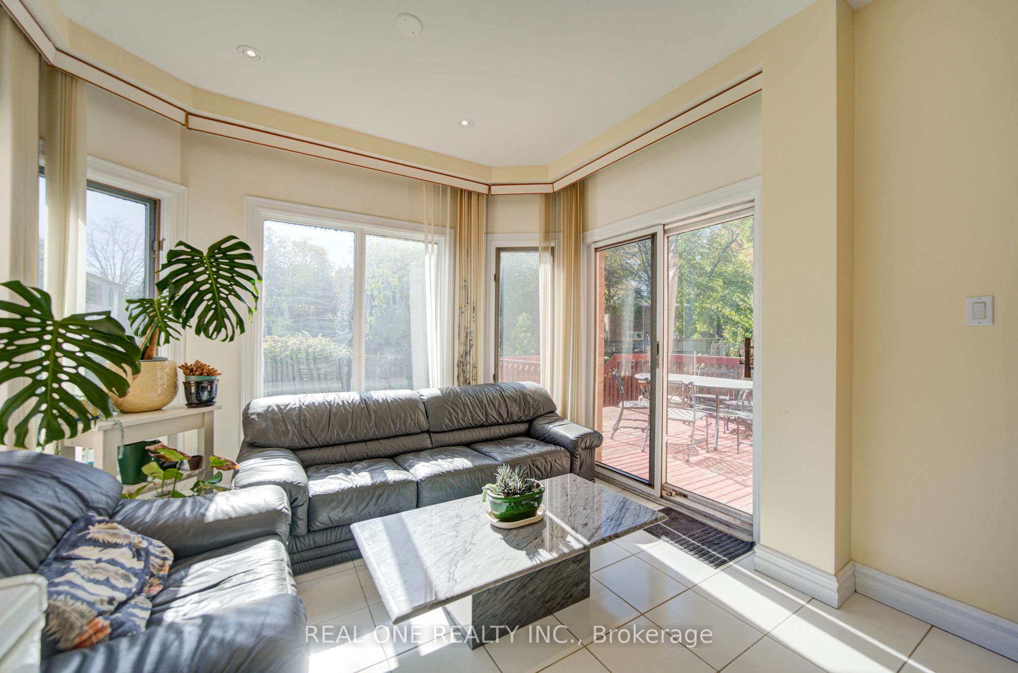 261 Mckee Avenue Property Photo 14