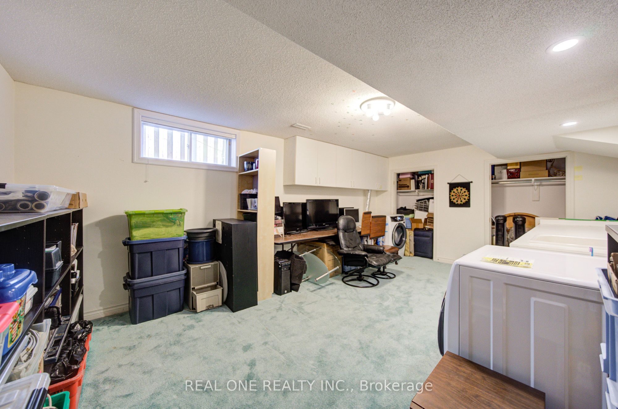 261 Mckee Avenue Property Photo 33