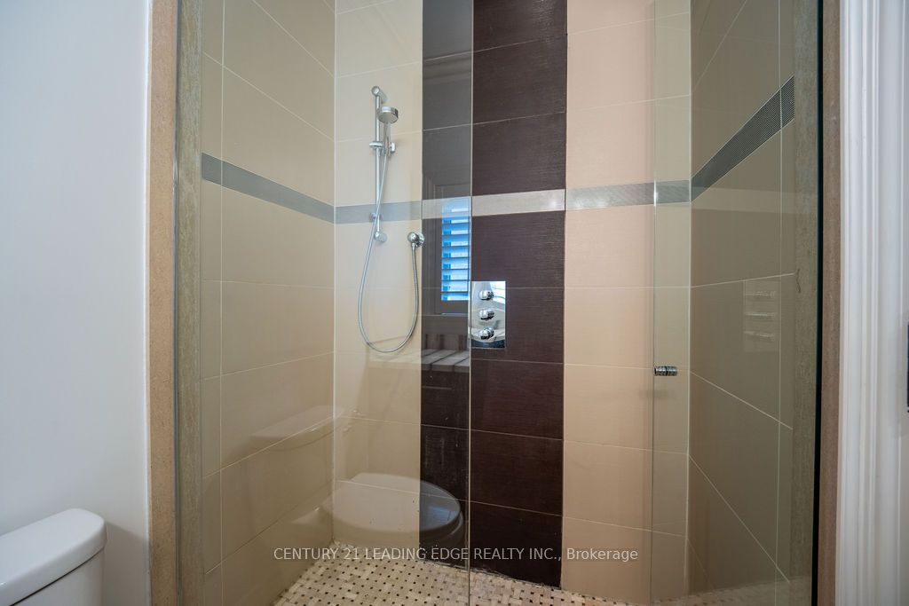 312 Parkview Avenue Property Photo 37