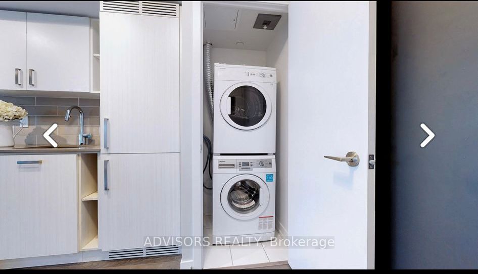 125 Redpath Avenue 2402 Property Photo 9