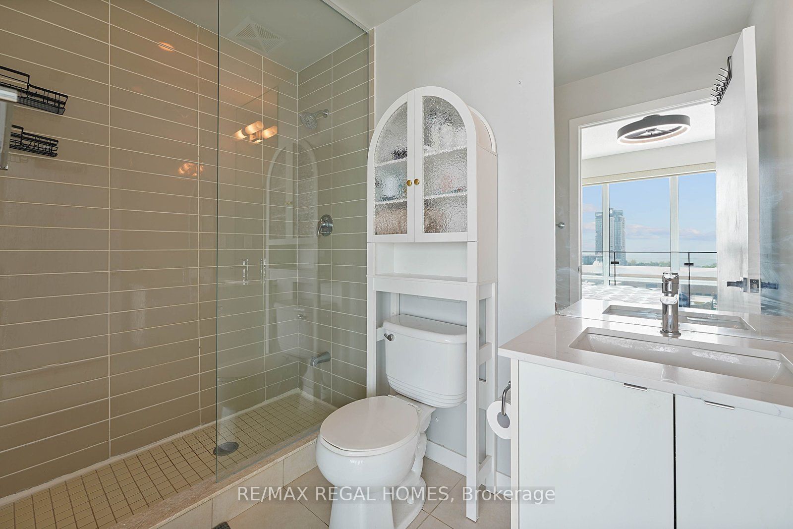 55 East Liberty Street 909 Property Photo 11