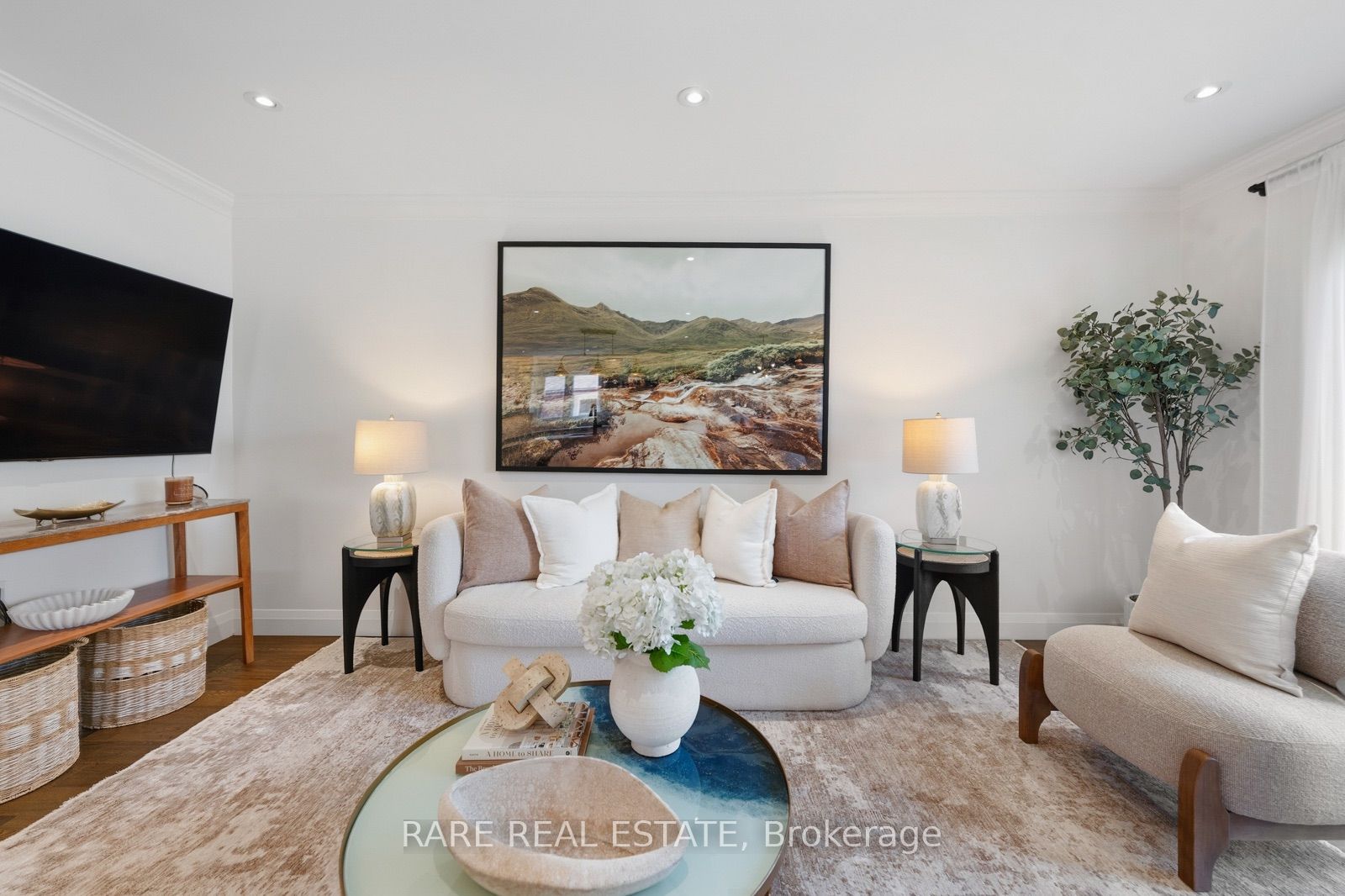 35 Kennard Avenue Property Photo 6