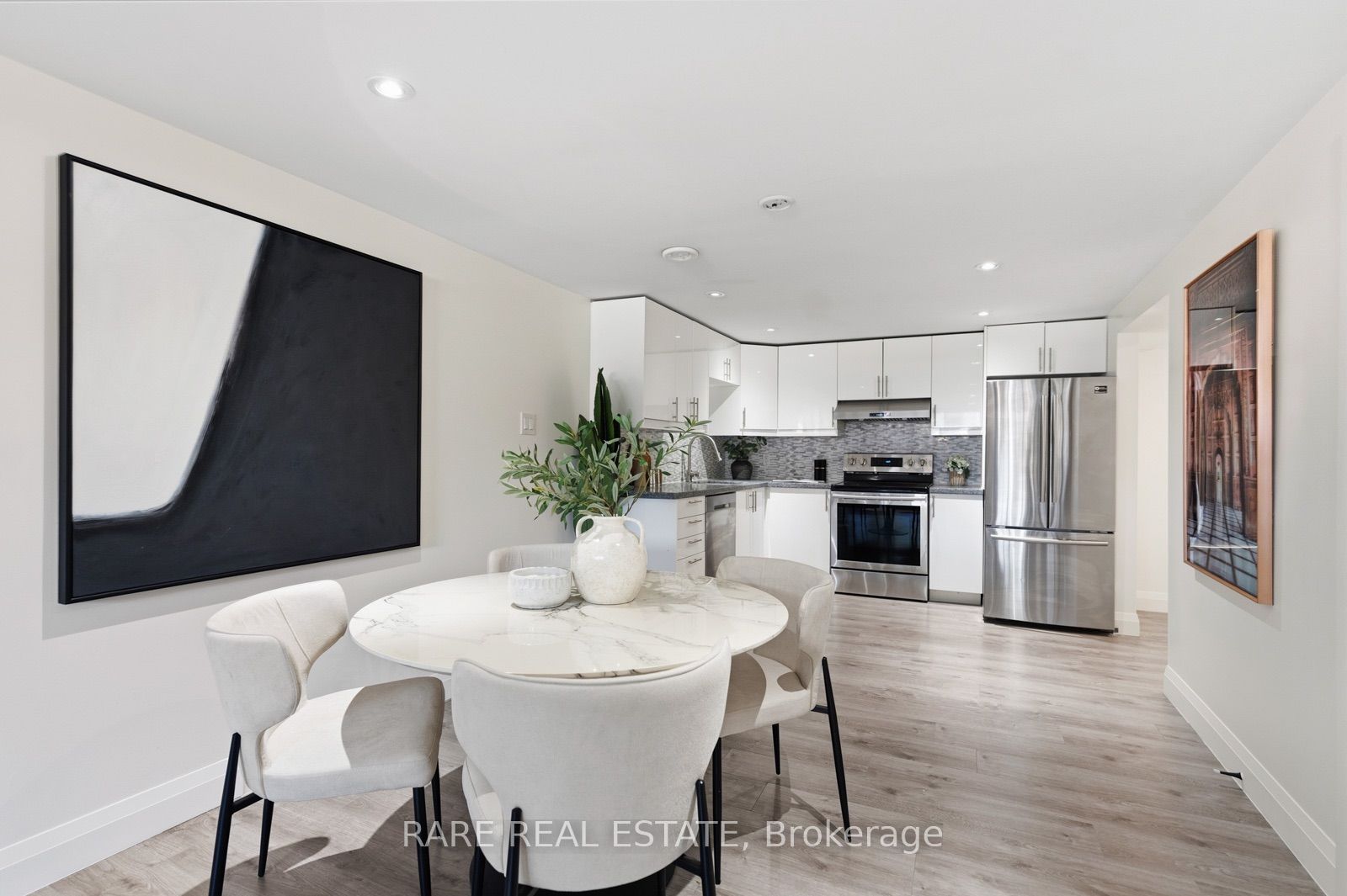 35 Kennard Avenue Property Photo 21